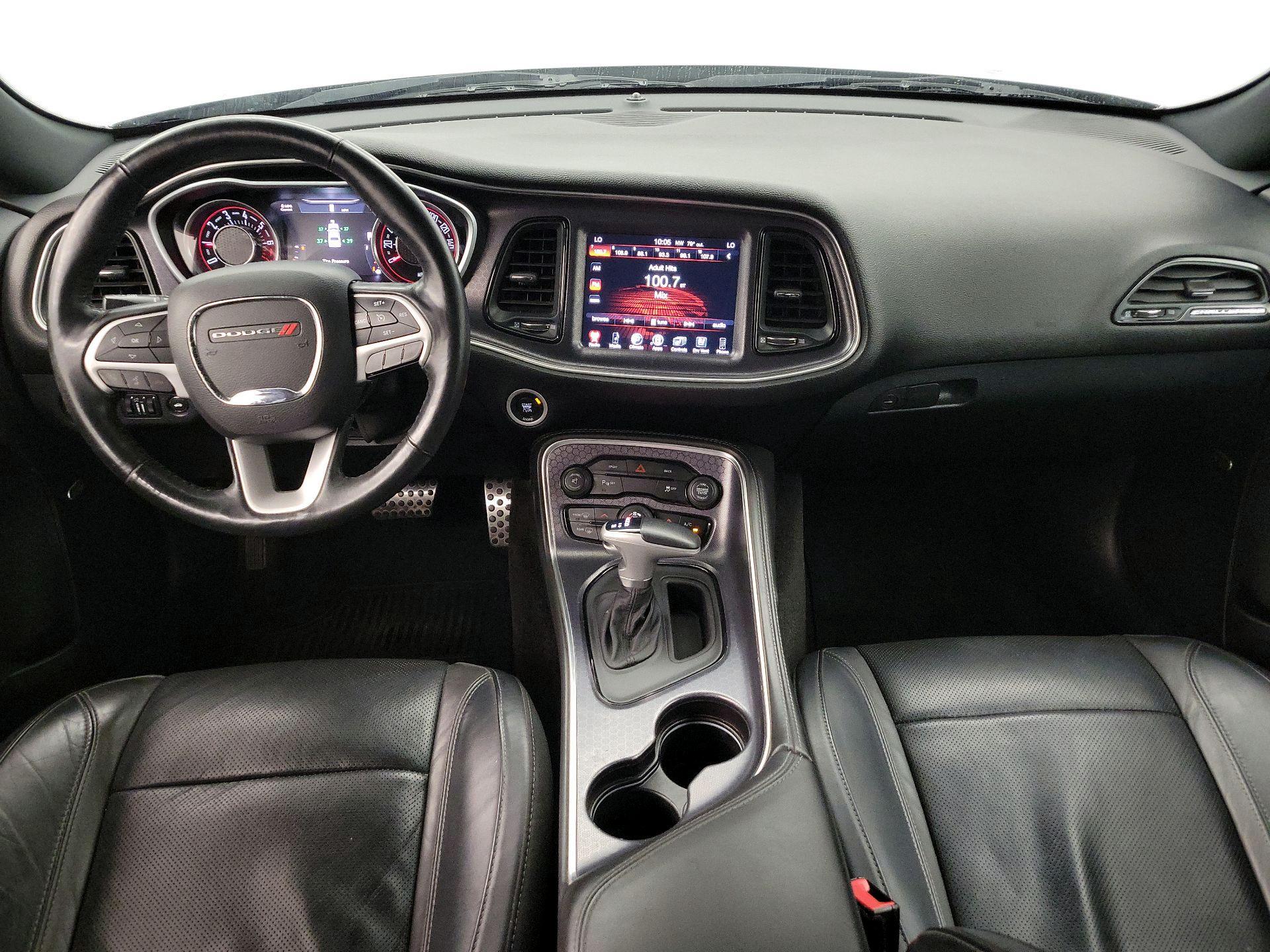 Thumbnail: 2015 Dodge Challenger - 9