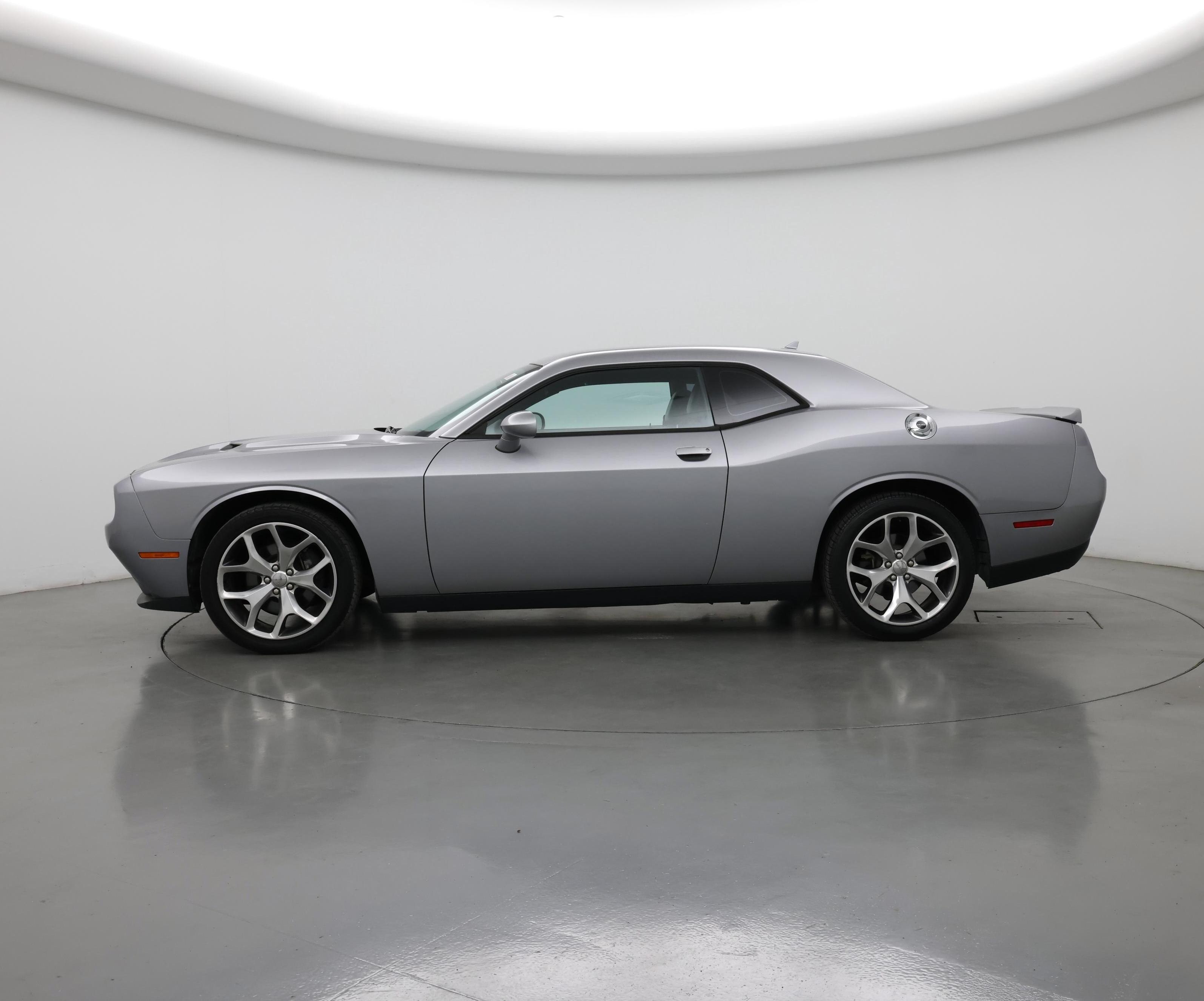 Thumbnail: 2015 Dodge Challenger - 3