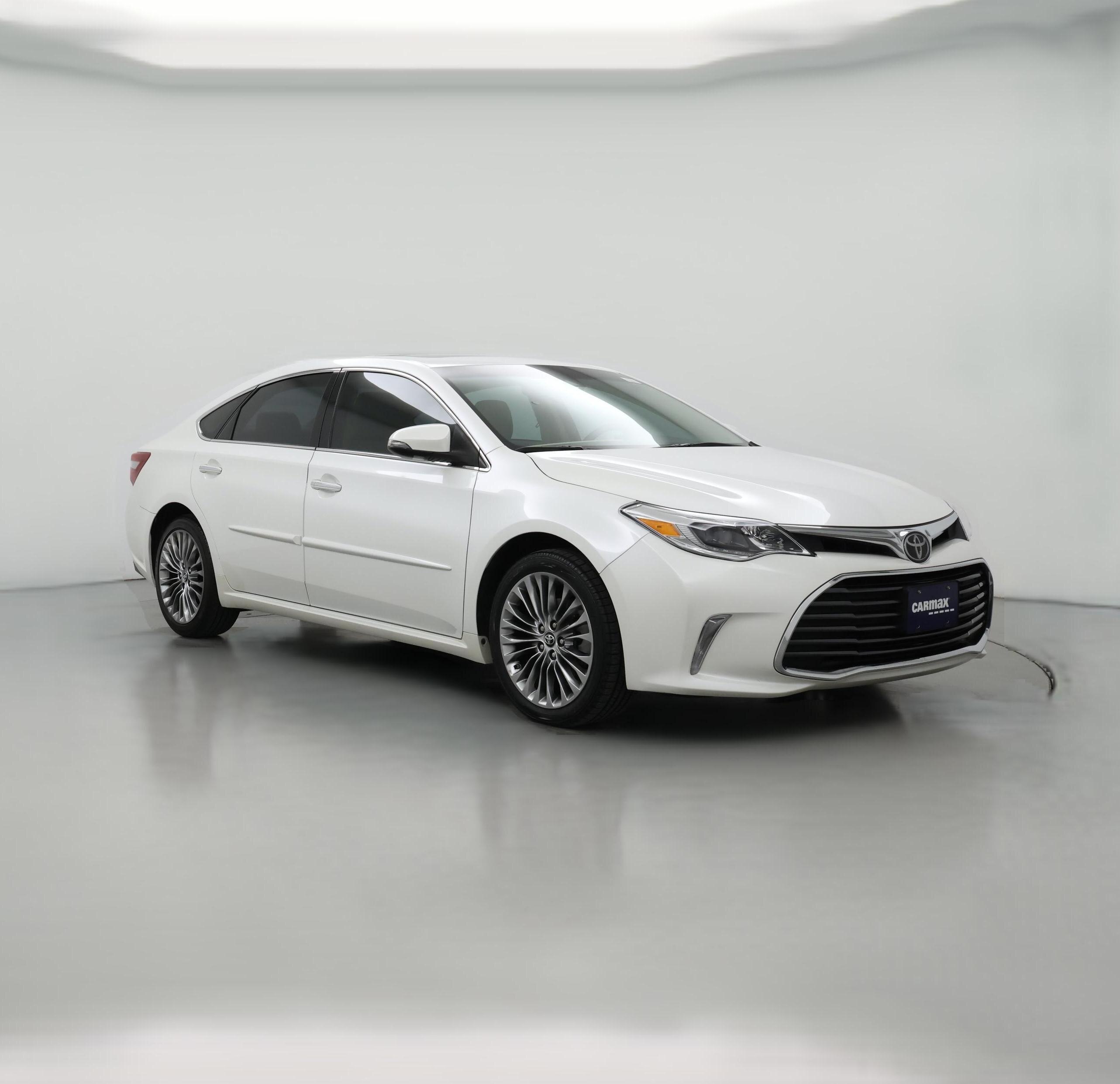 Thumbnail: 2016 Toyota Avalon - 1