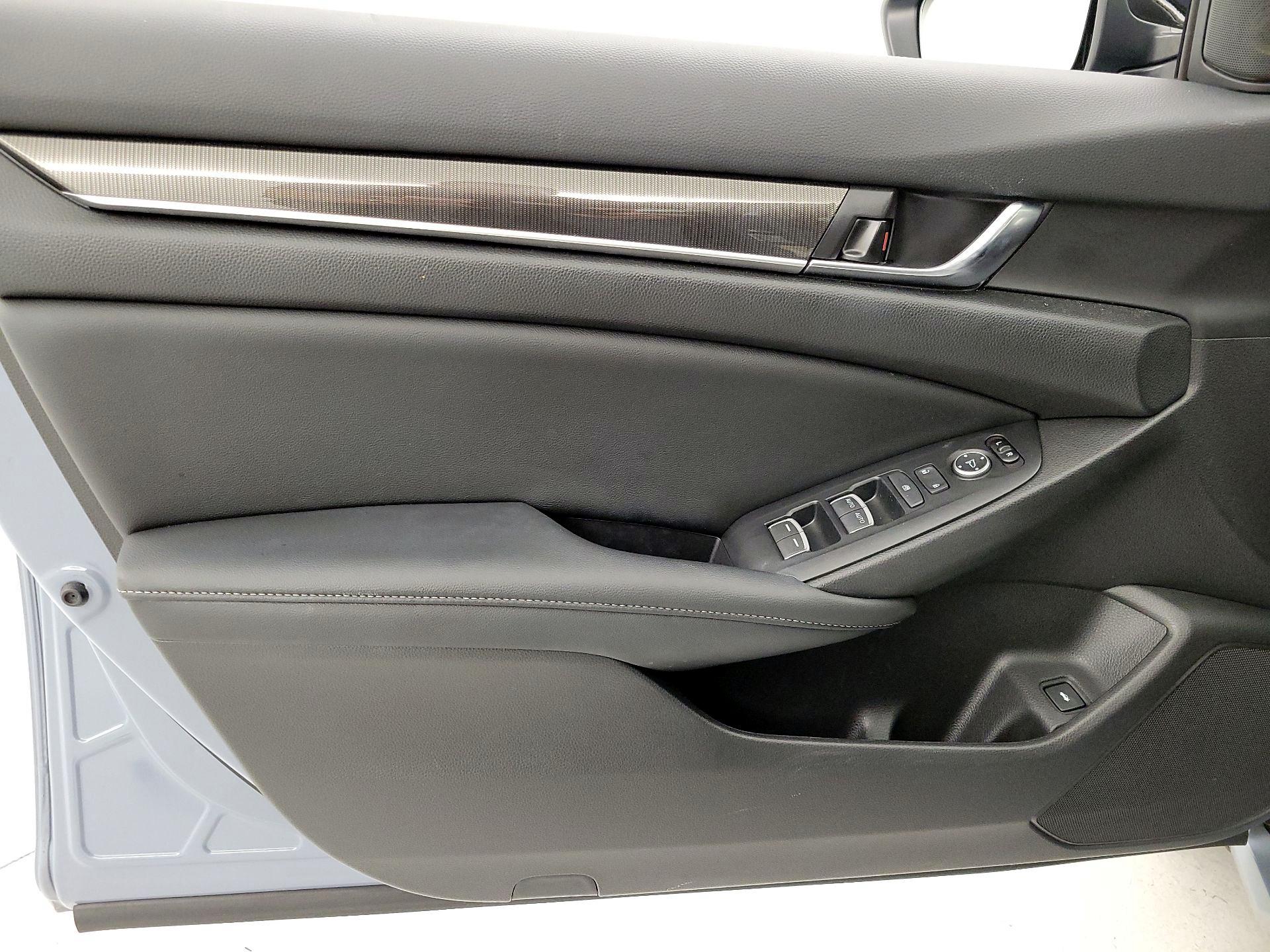 Thumbnail: 2021 Honda Accord - 12