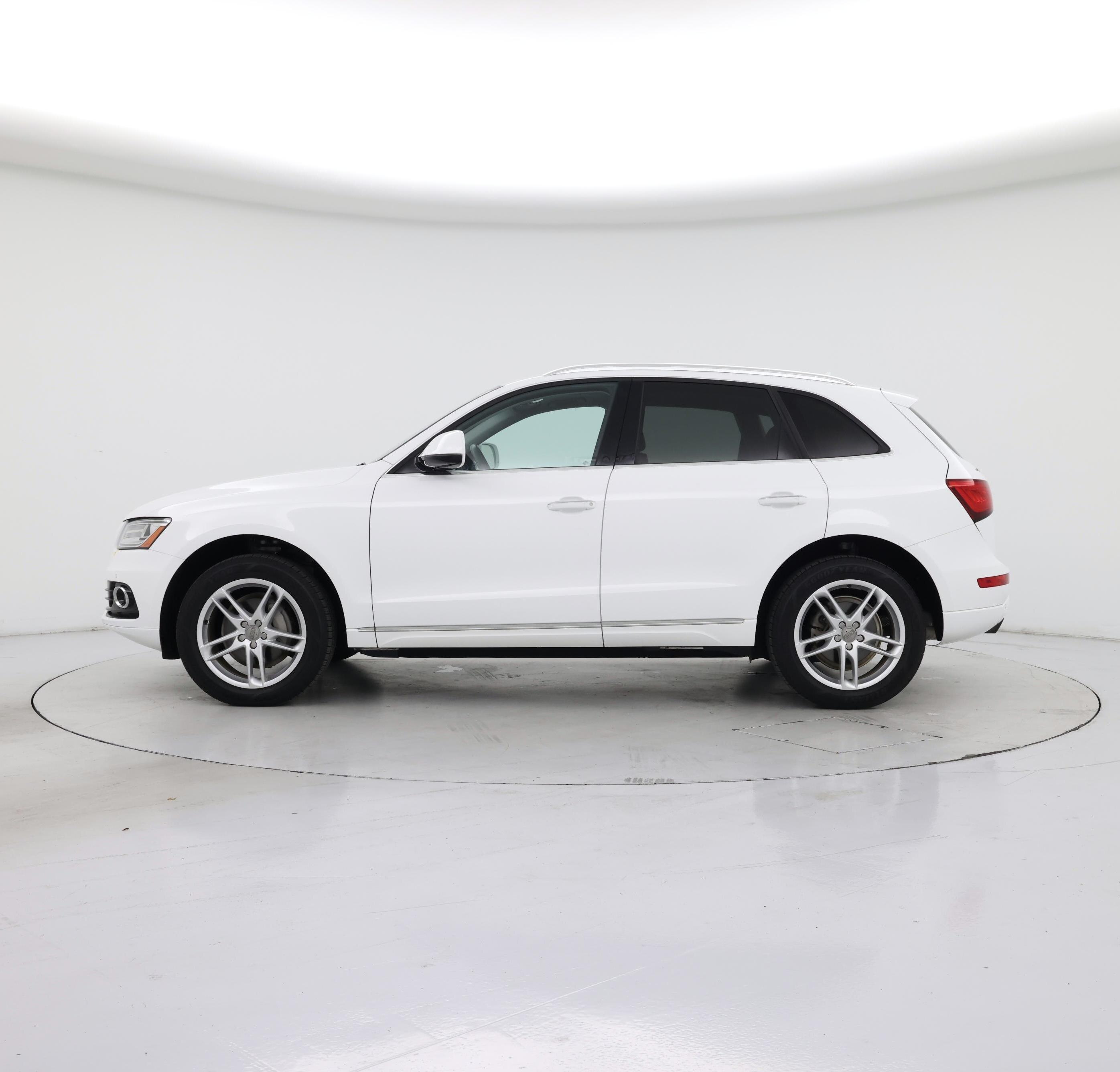 Thumbnail: 2017 Audi Q5 - 3