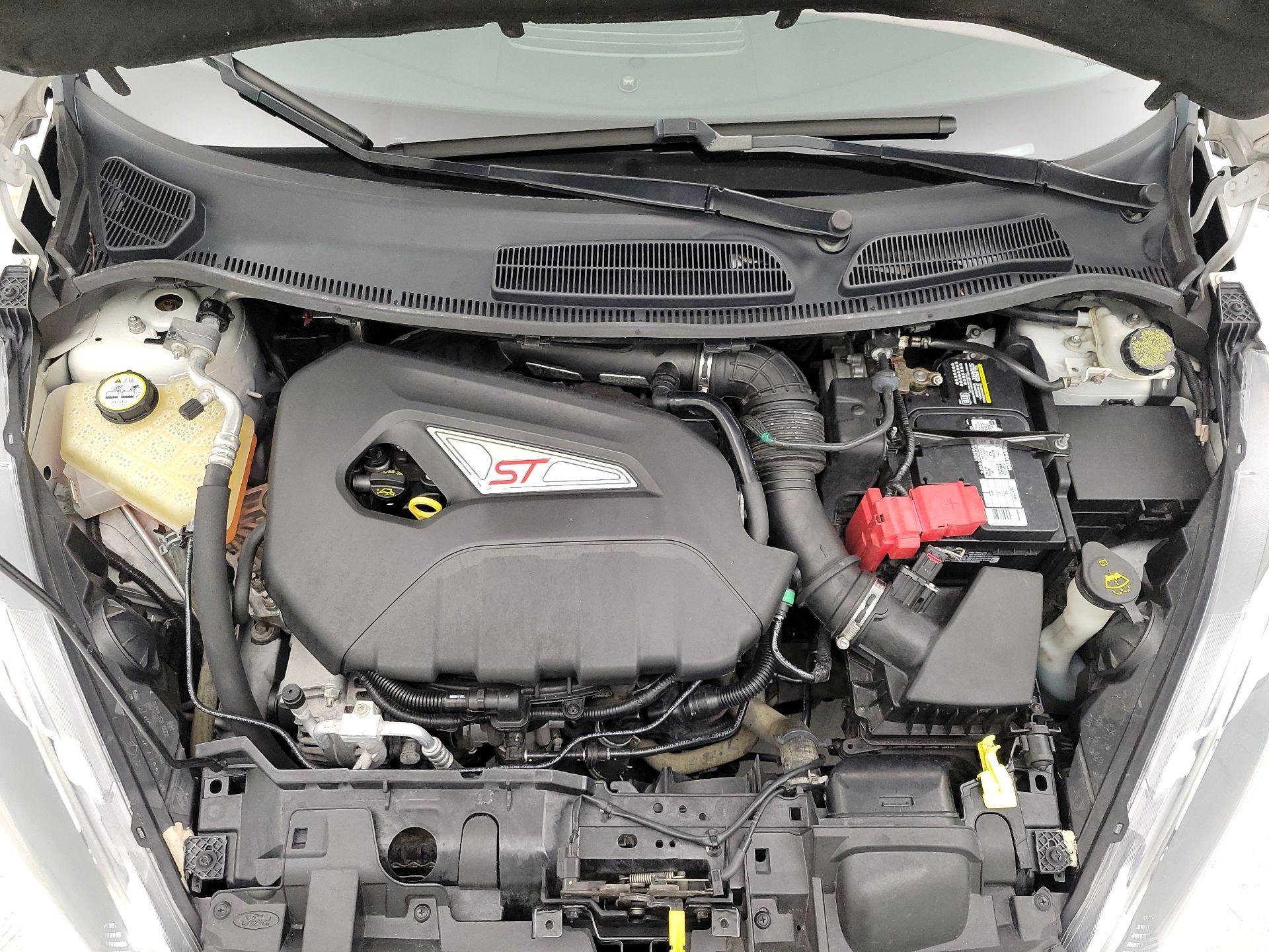 Thumbnail: 2015 Ford Fiesta - 20