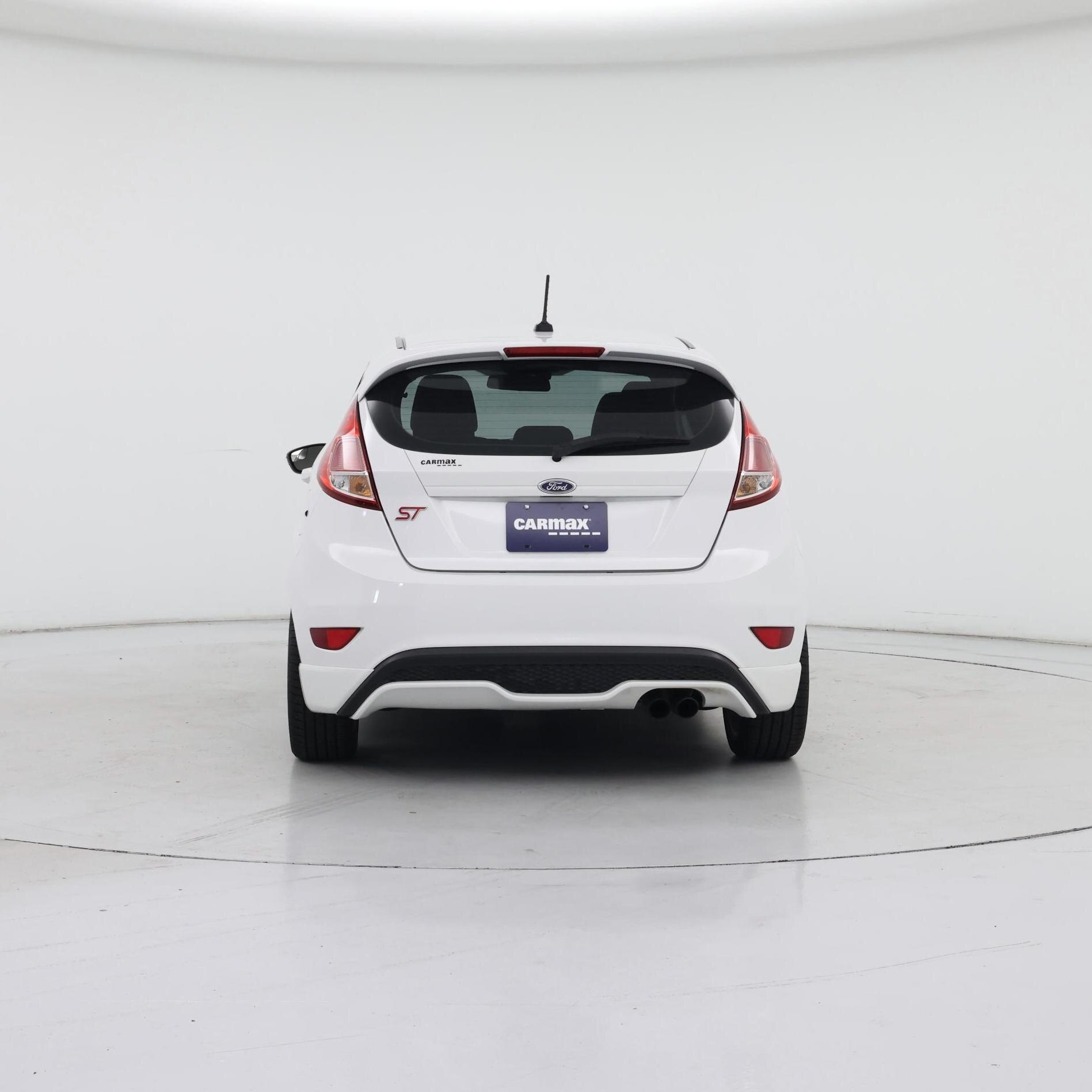 Thumbnail: 2015 Ford Fiesta - 6