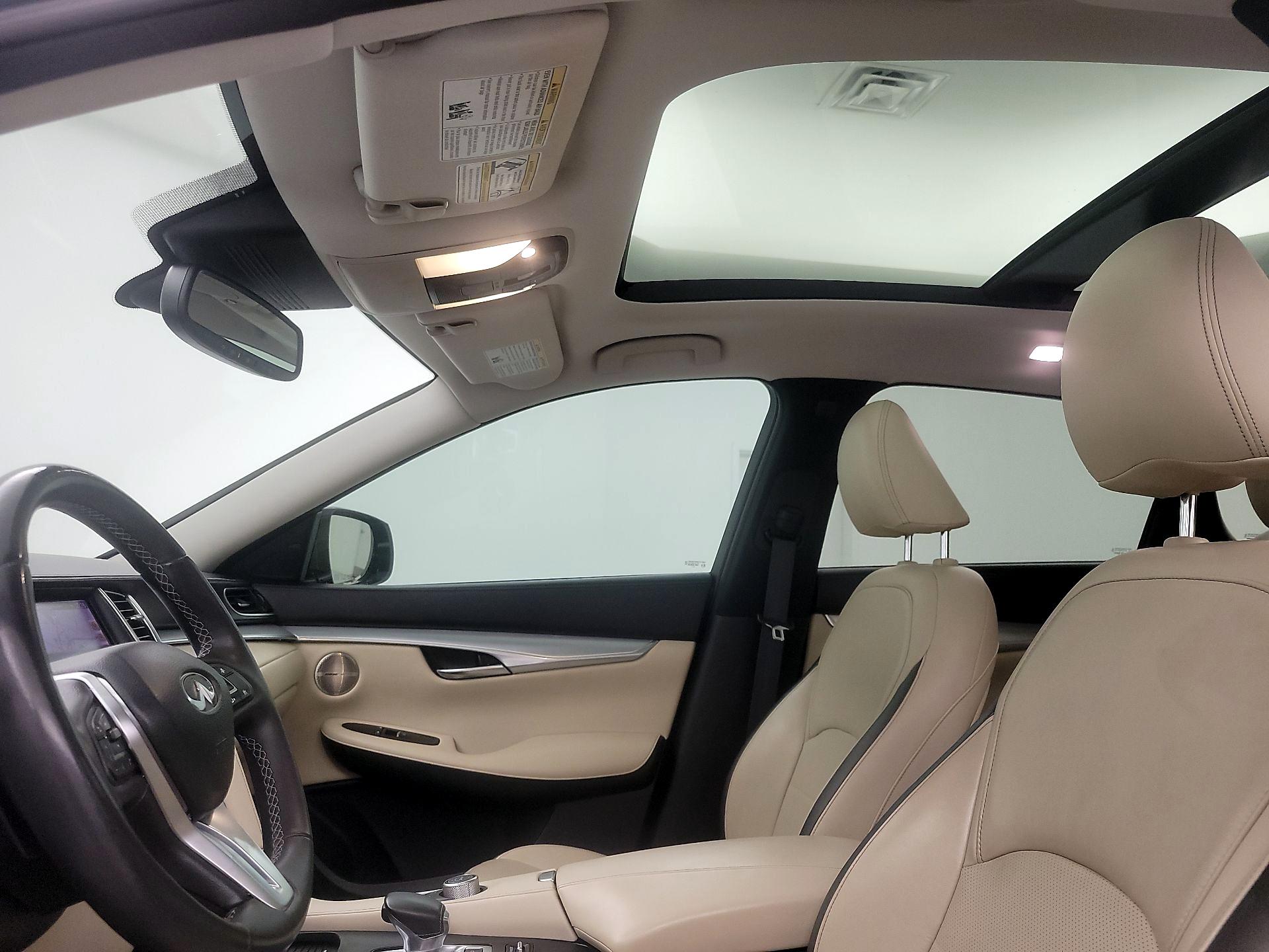 Thumbnail: 2019 INFINITI QX50 - 20