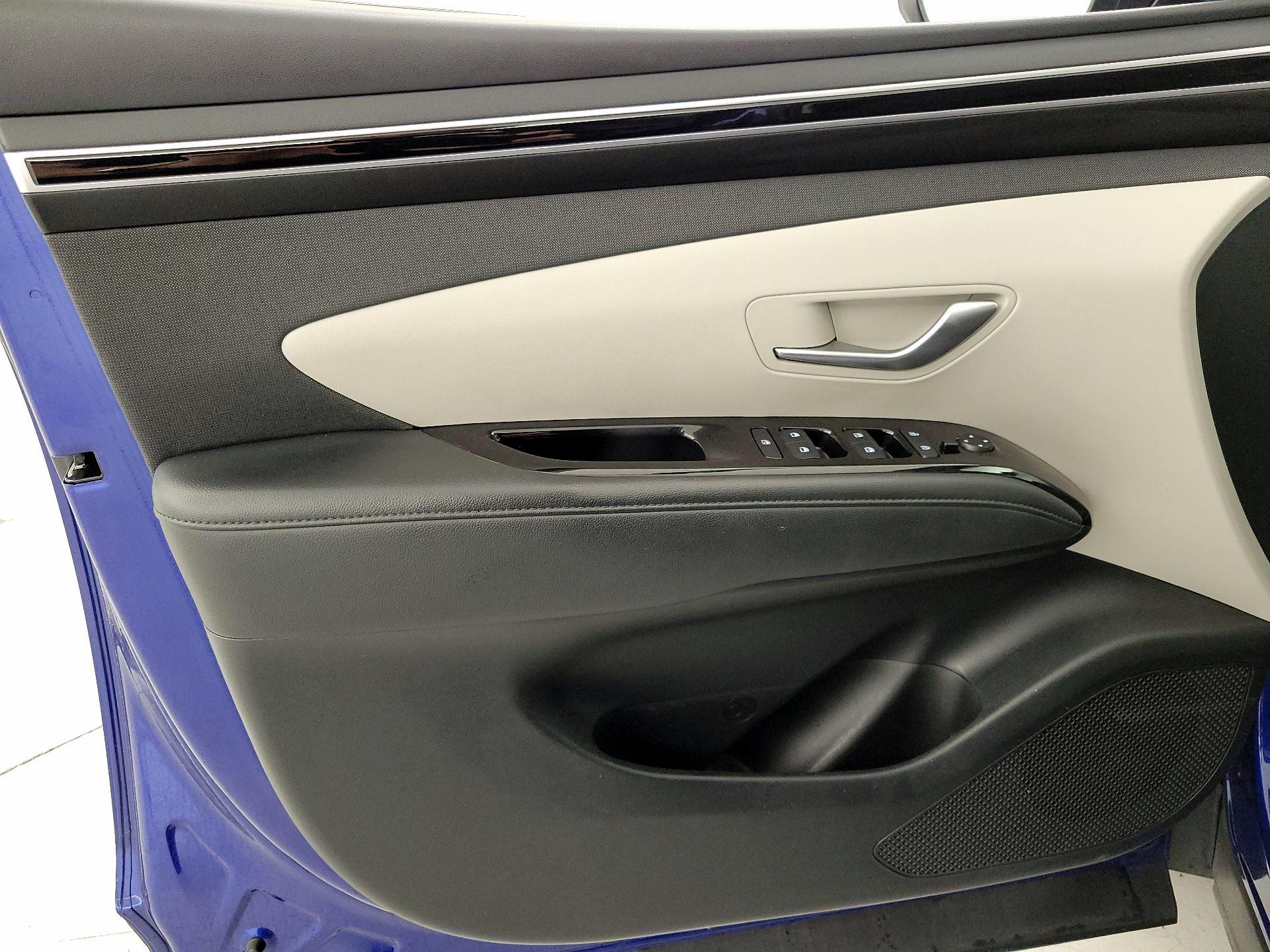 Thumbnail: 2022 Hyundai Tucson - 12