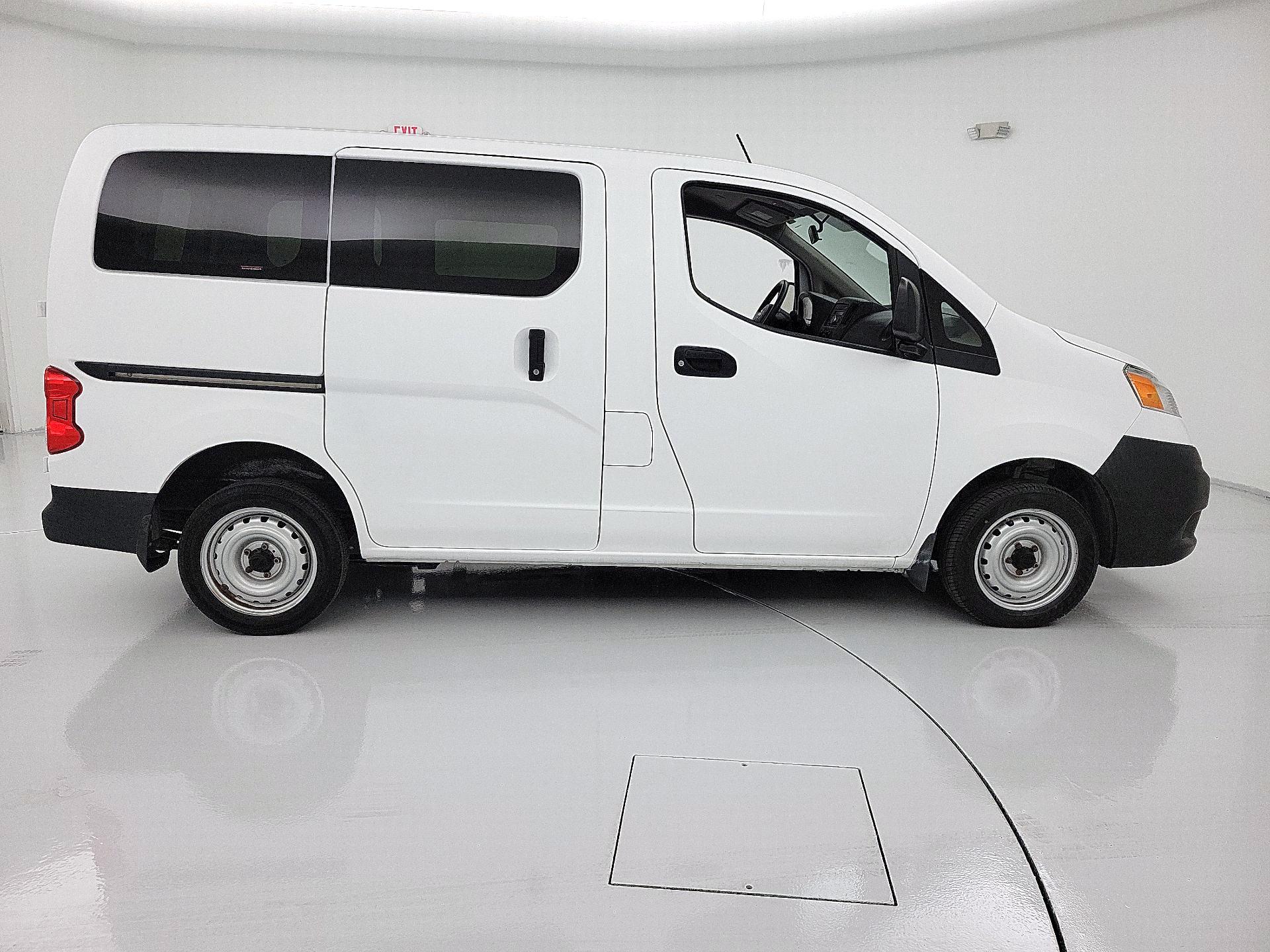 Thumbnail: 2016 Nissan NV200 - 4