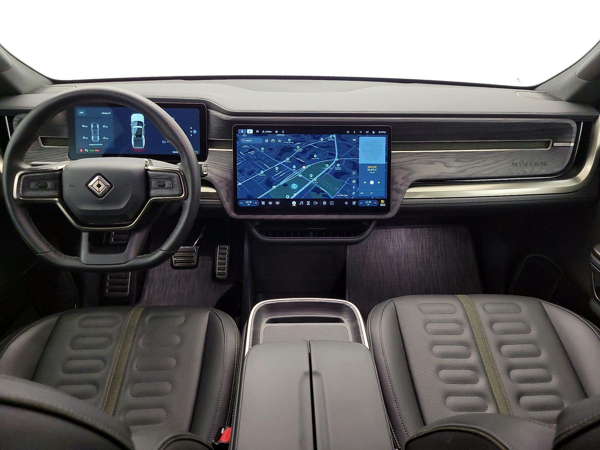 Thumbnail: 2024 Rivian R1T - 9