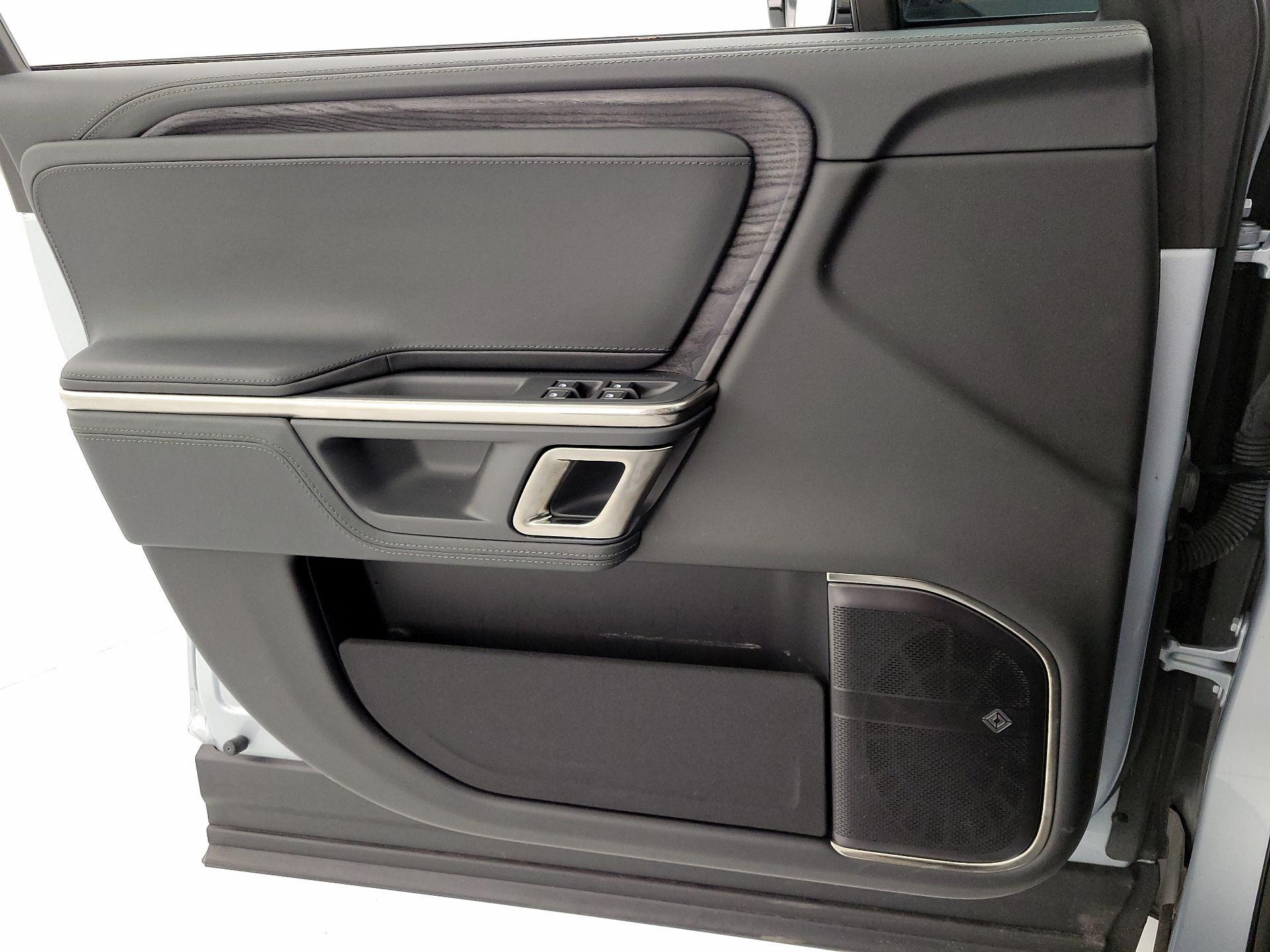 Thumbnail: 2024 Rivian R1T - 12