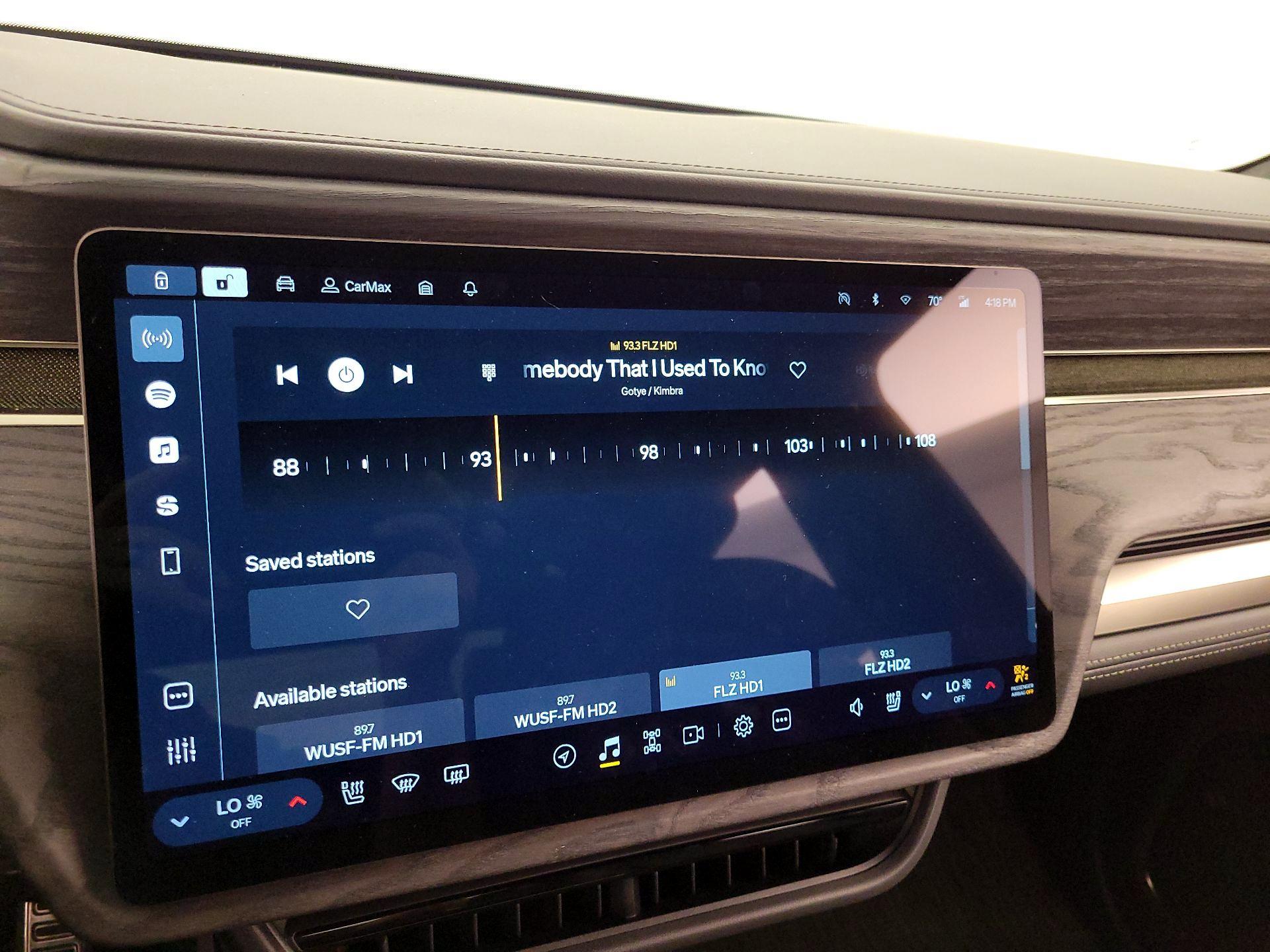 Thumbnail: 2024 Rivian R1T - 15