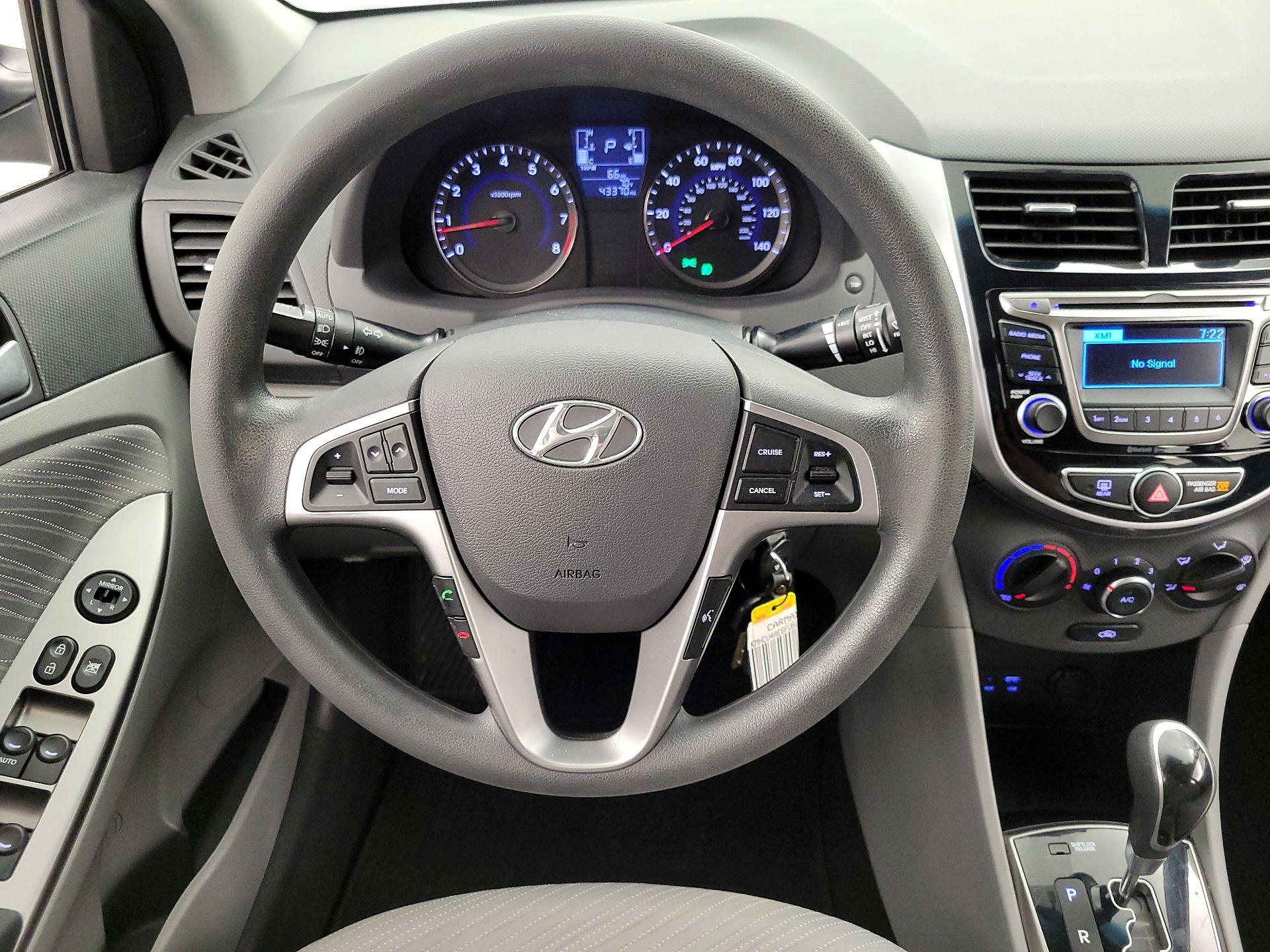 Thumbnail: 2015 Hyundai Accent - 10