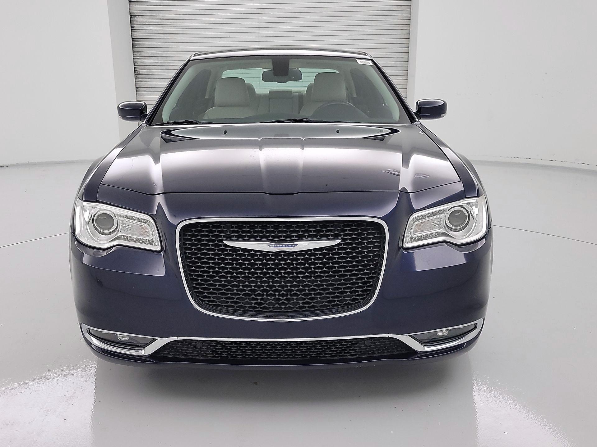 Thumbnail: 2015 Chrysler 300 - 2