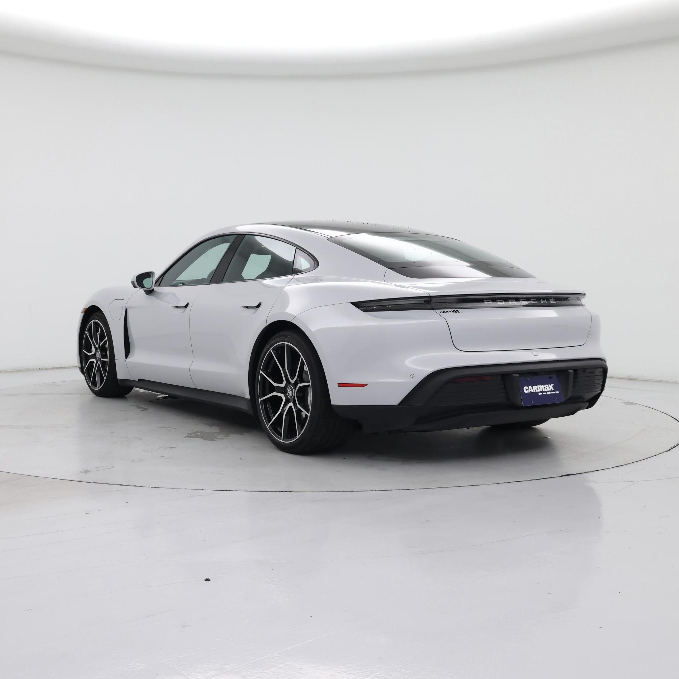 Thumbnail: 2022 Porsche Taycan - 2