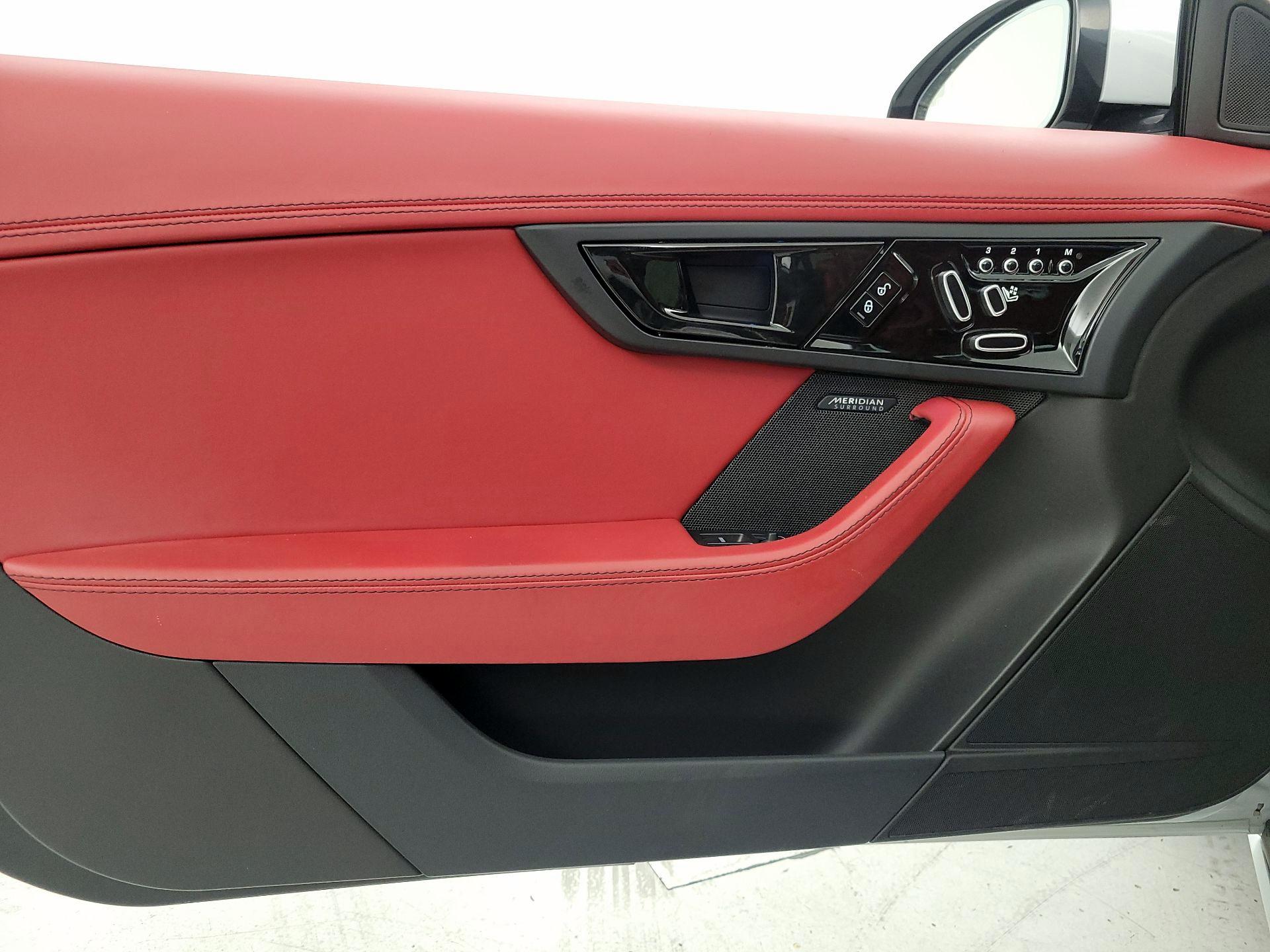 Thumbnail: 2020 Jaguar F-Type - 12