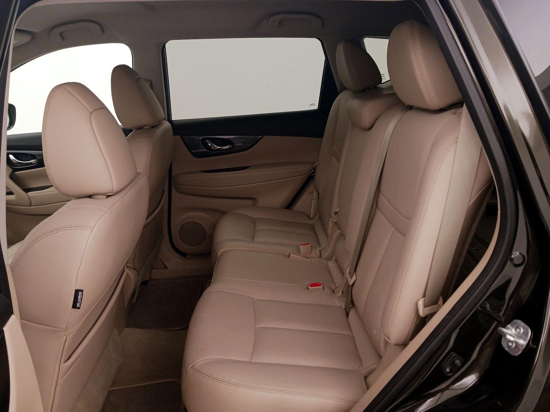 Thumbnail: 2015 Nissan Rogue - 20