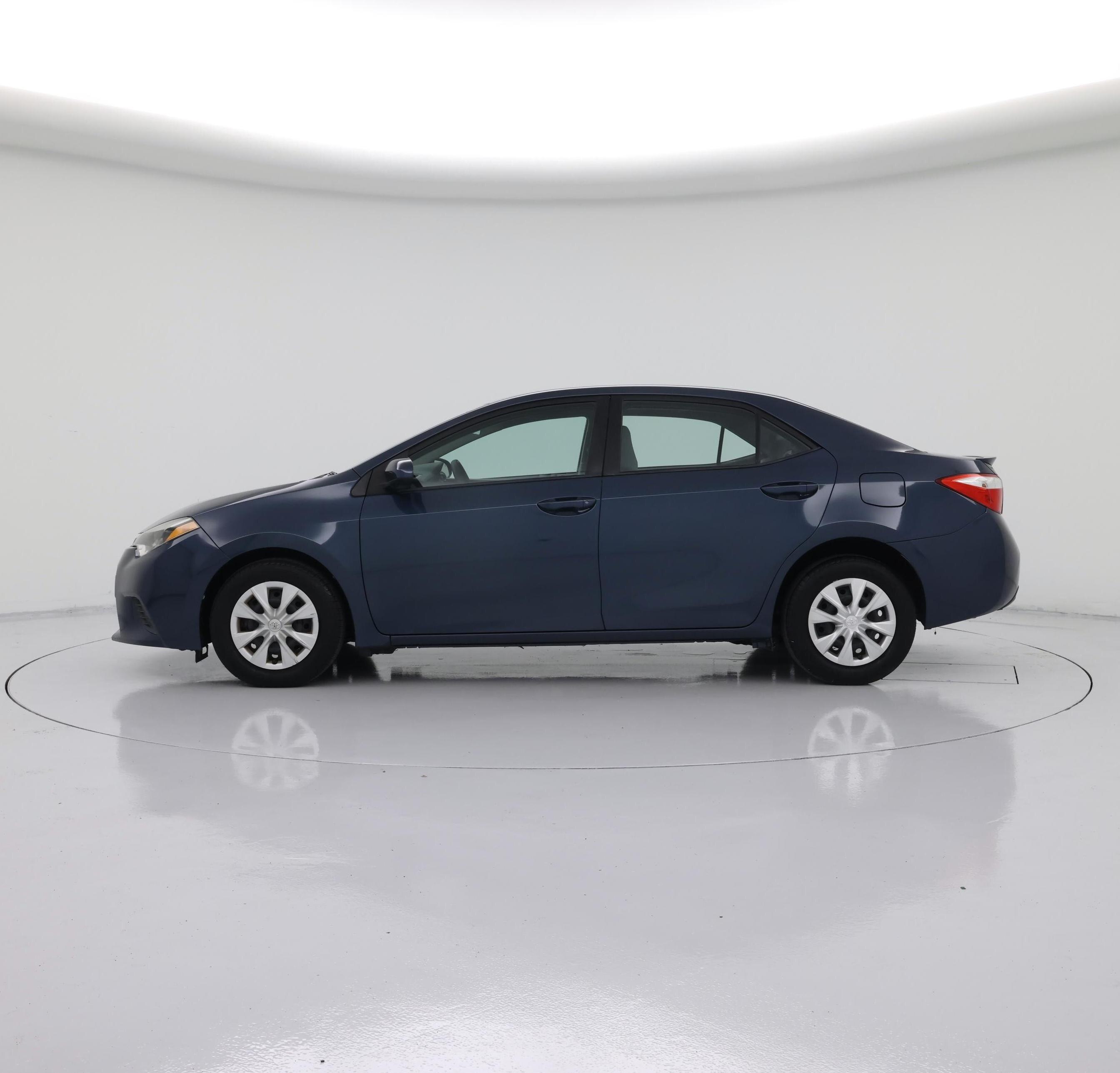 Thumbnail: 2014 Toyota Corolla - 3