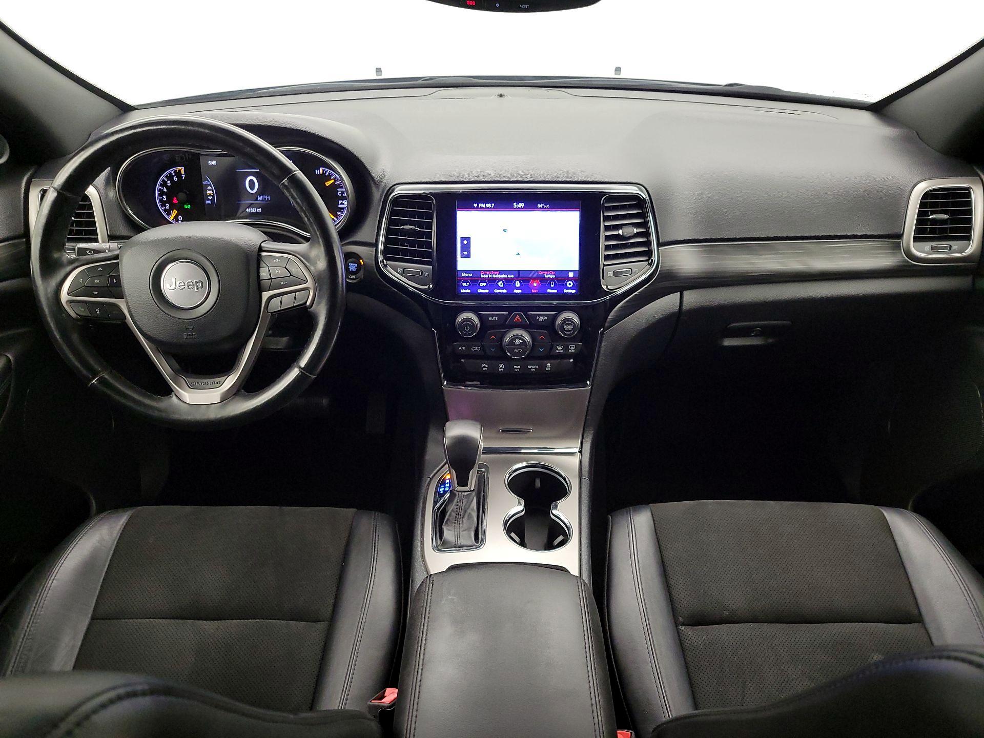 Thumbnail: 2020 Jeep Grand Cherokee - 9