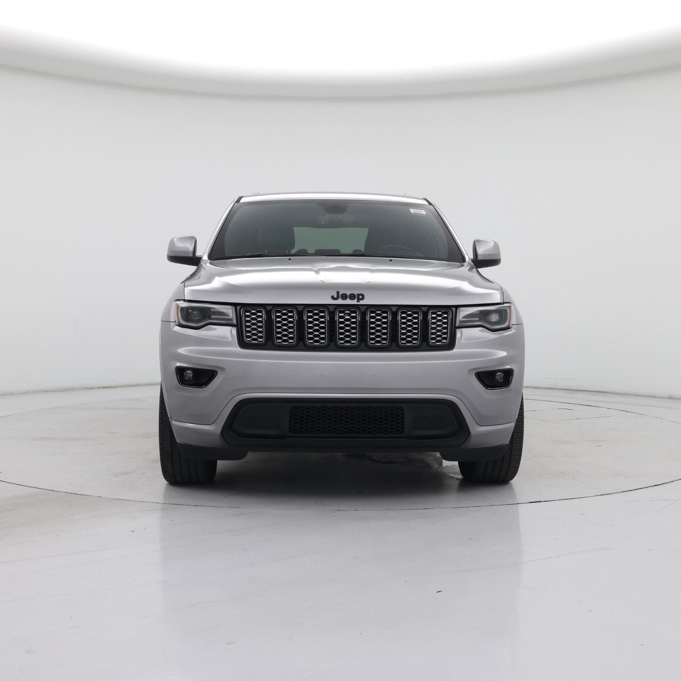 Thumbnail: 2020 Jeep Grand Cherokee - 5
