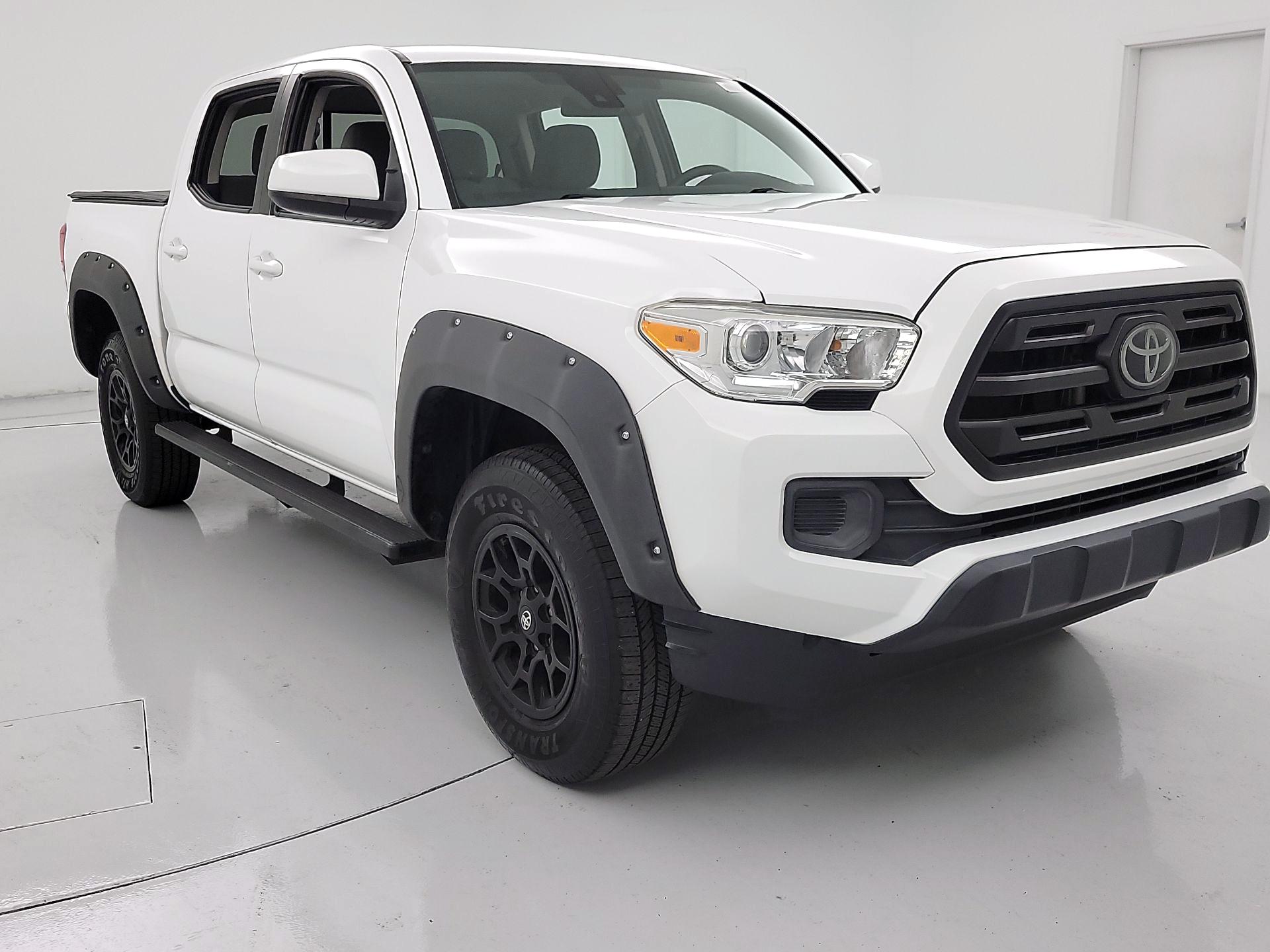 Thumbnail: 2019 Toyota Tacoma - 1