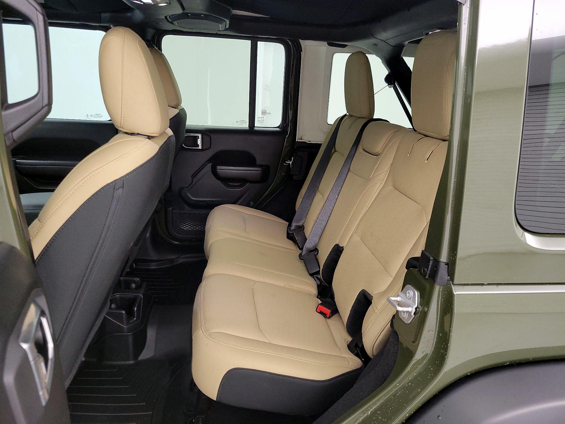 Thumbnail: 2021 Jeep Wrangler - 20