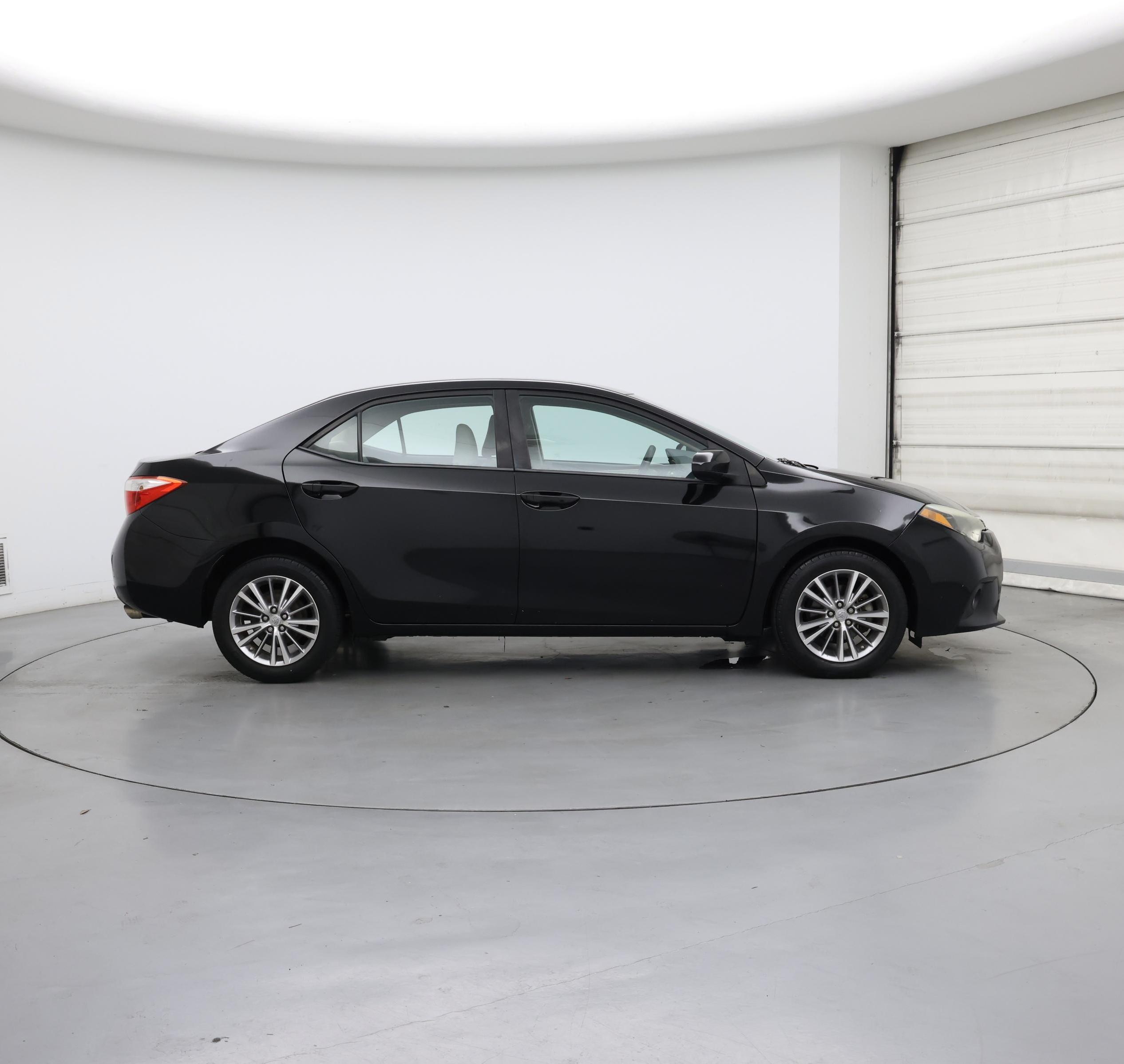Thumbnail: 2014 Toyota Corolla - 7