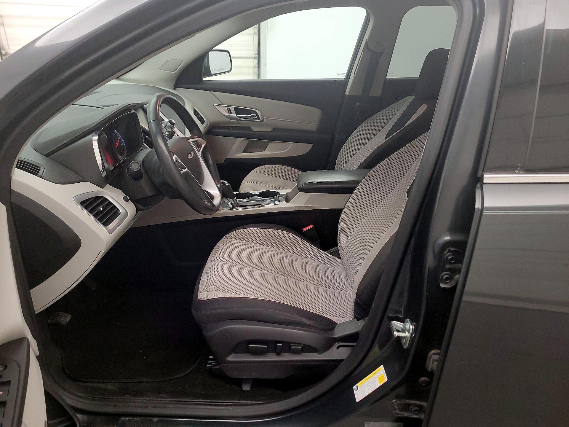 Thumbnail: 2017 GMC Terrain - 11