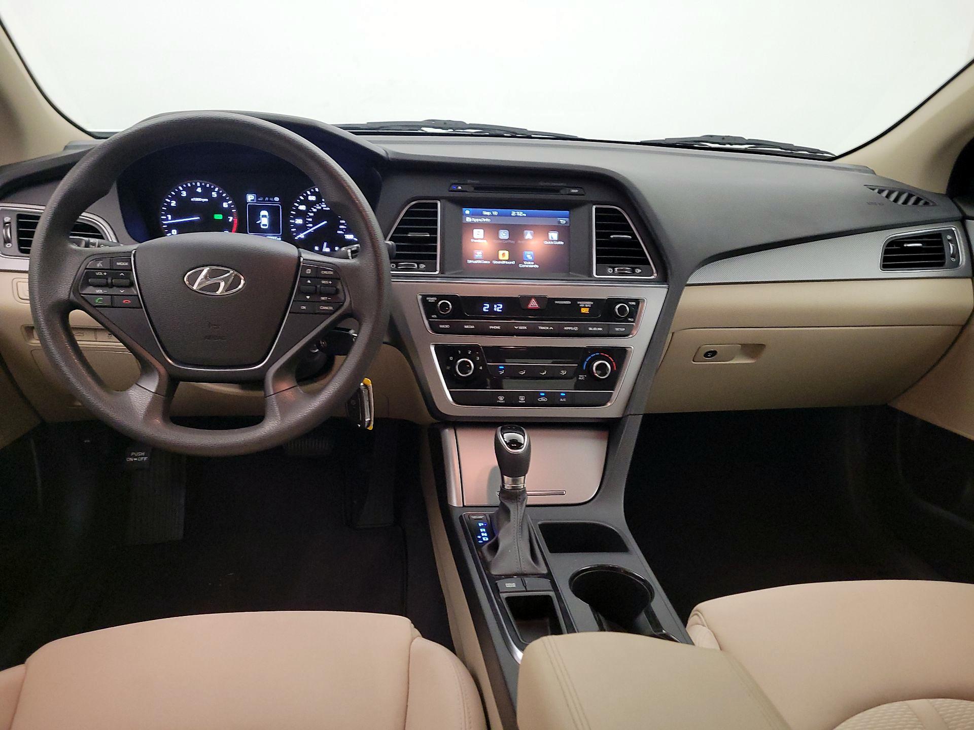 Thumbnail: 2017 Hyundai Sonata - 9