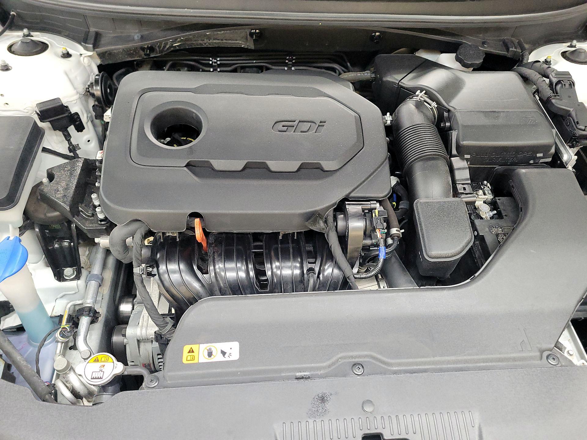 Thumbnail: 2017 Hyundai Sonata - 17