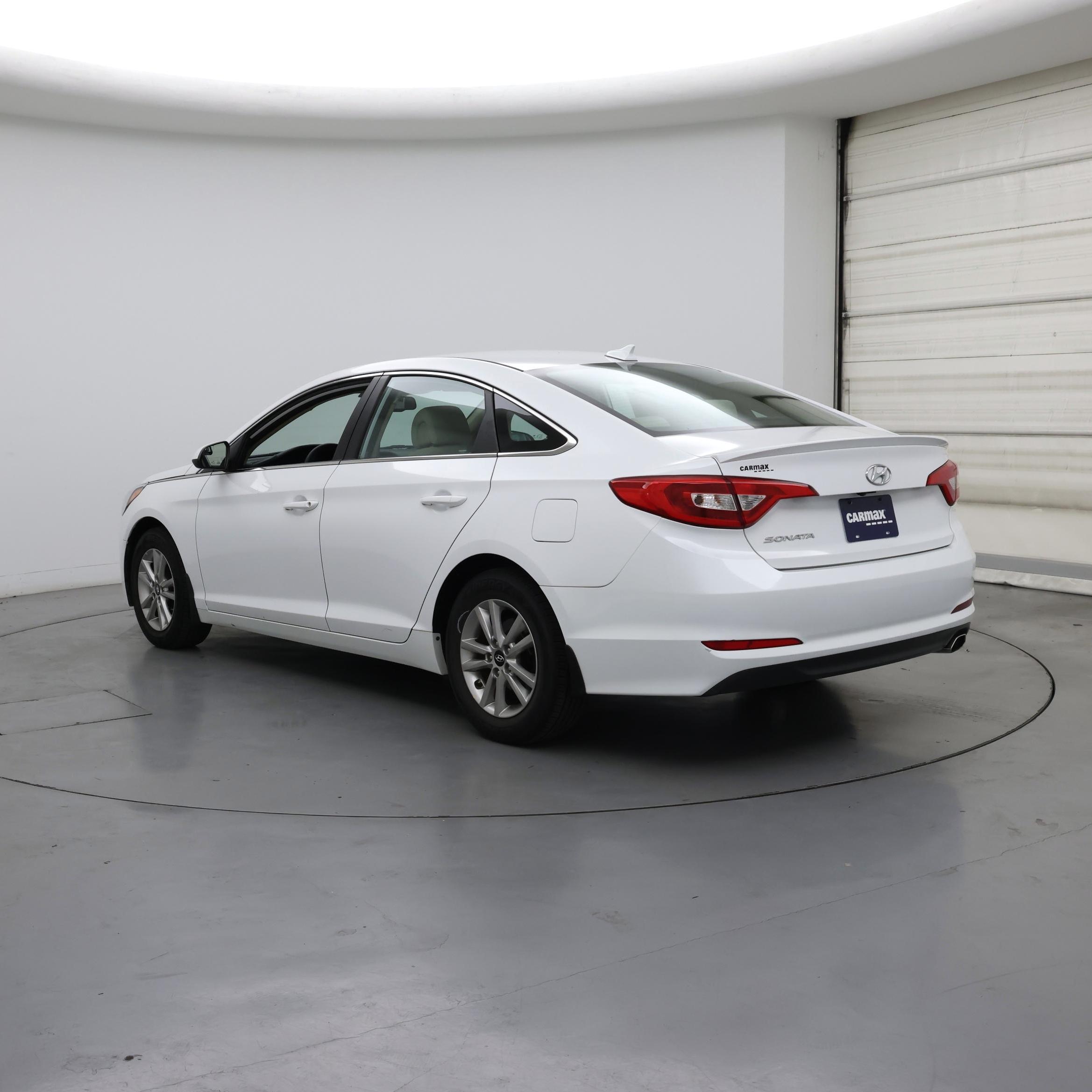 Thumbnail: 2017 Hyundai Sonata - 2