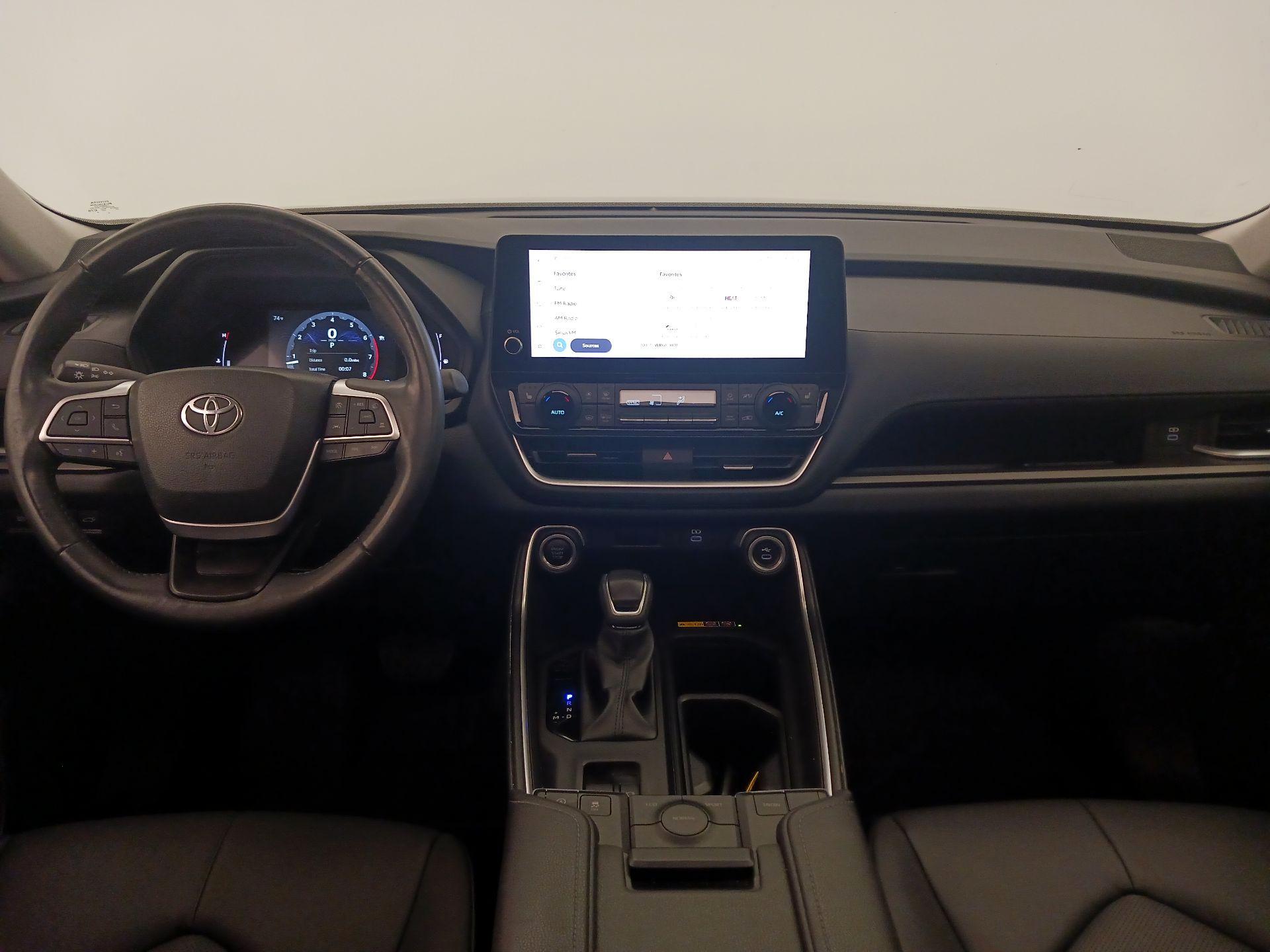 Thumbnail: 2024 Toyota Grand Highlander - 9