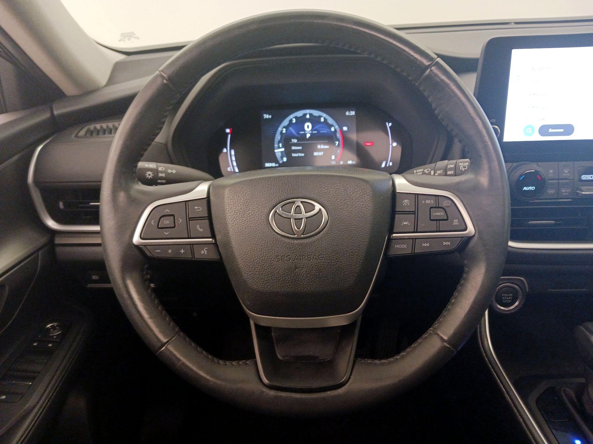 Thumbnail: 2024 Toyota Grand Highlander - 10