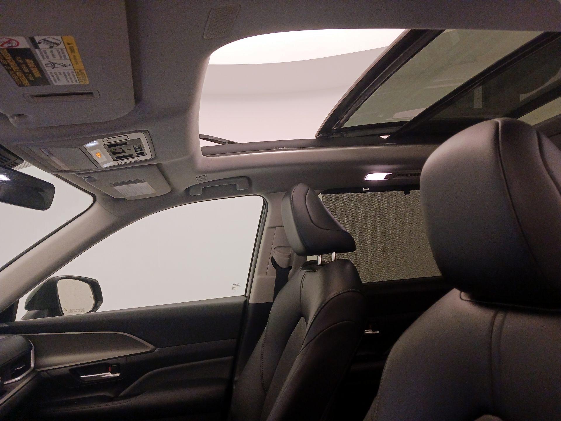 Thumbnail: 2024 Toyota Grand Highlander - 19