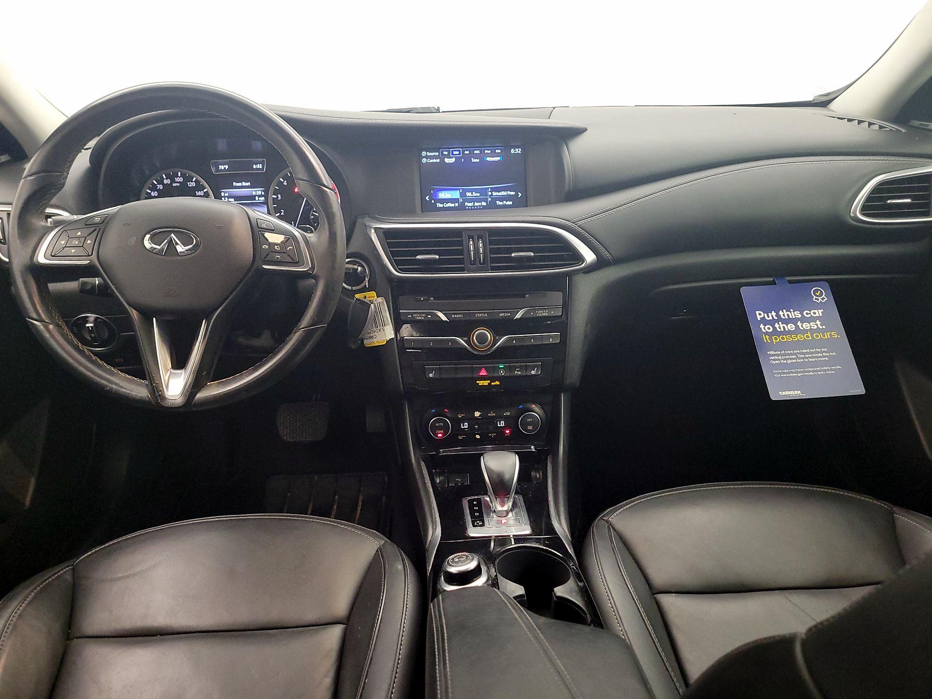 Thumbnail: 2017 INFINITI QX30 - 9