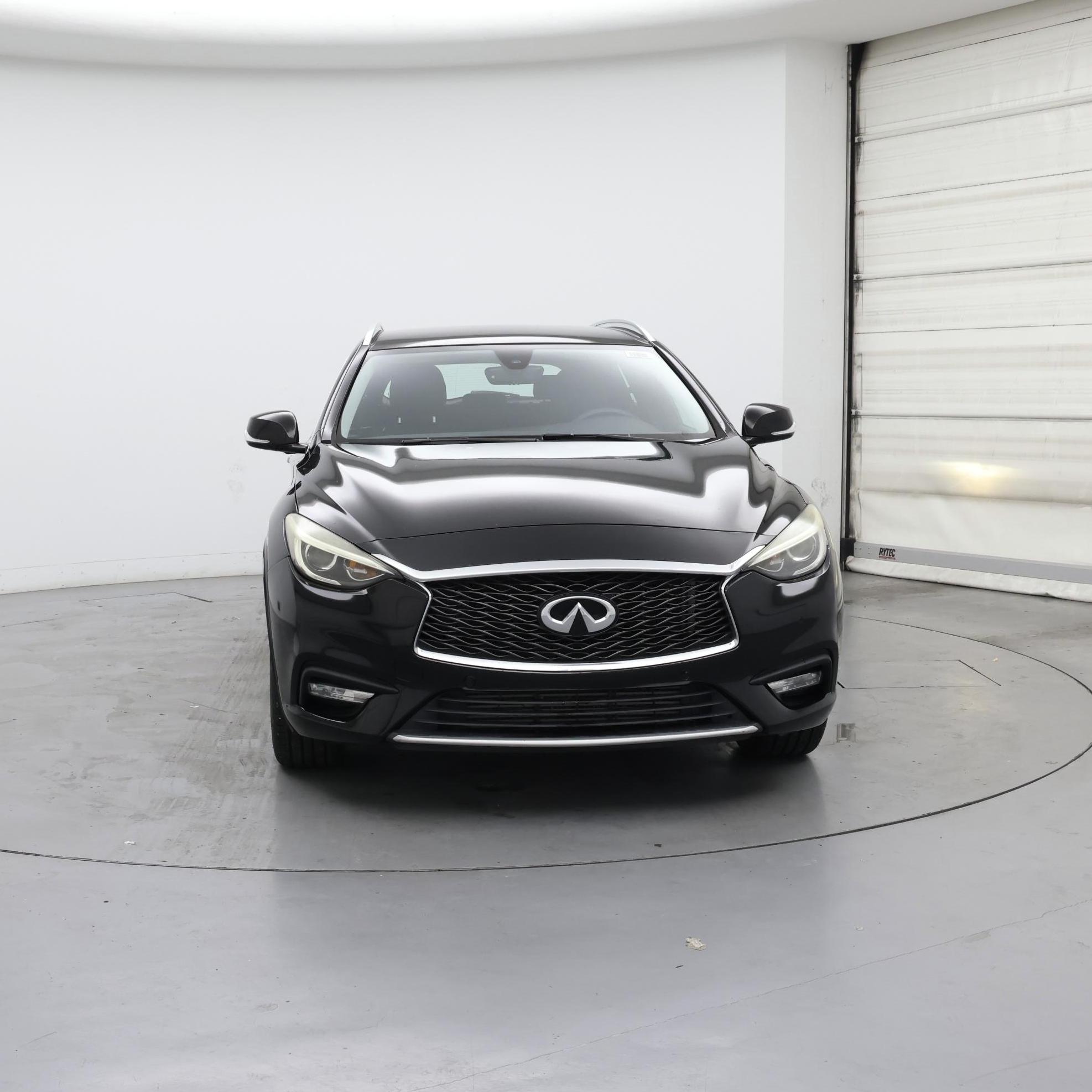 Thumbnail: 2017 INFINITI QX30 - 5