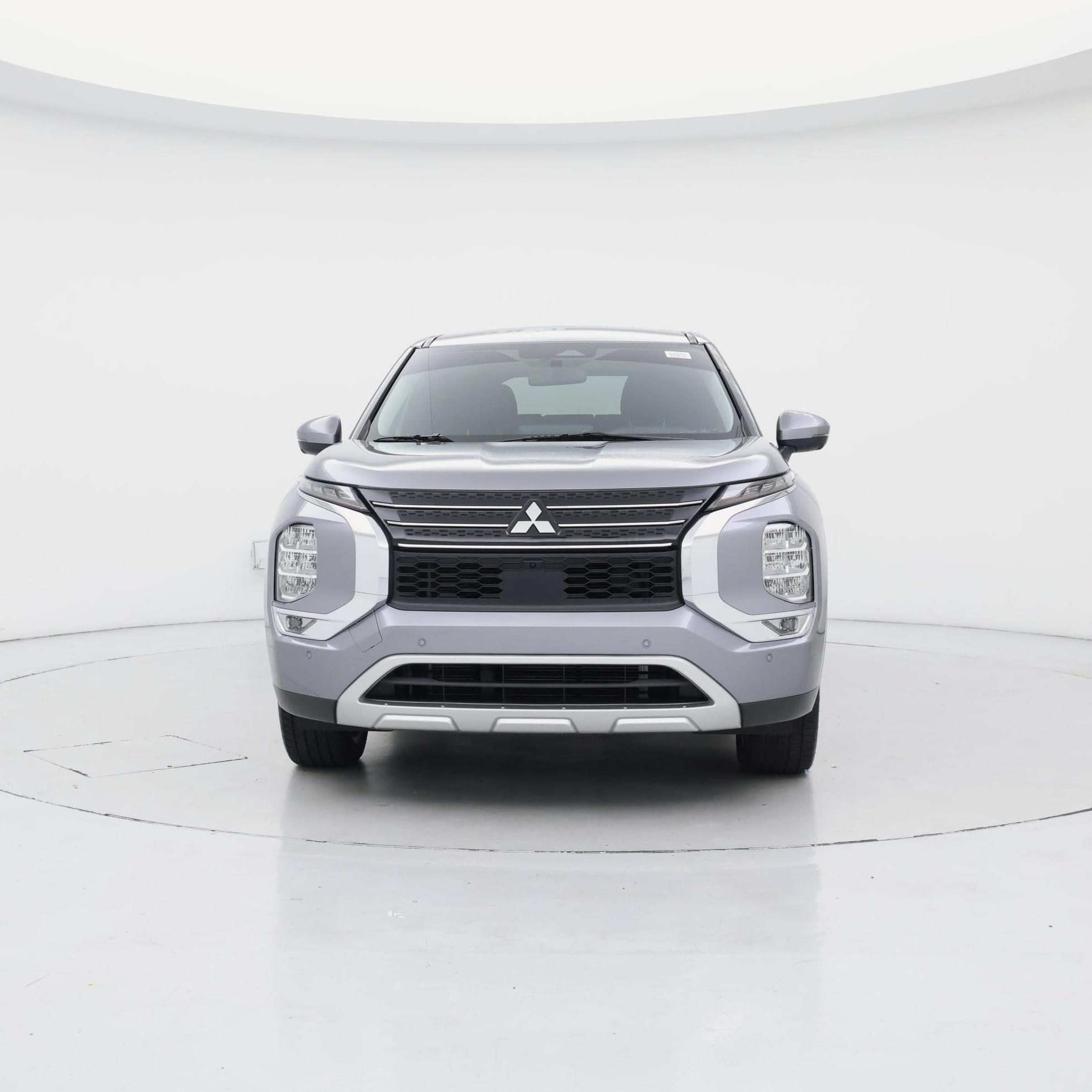 Thumbnail: 2022 Mitsubishi Outlander - 5