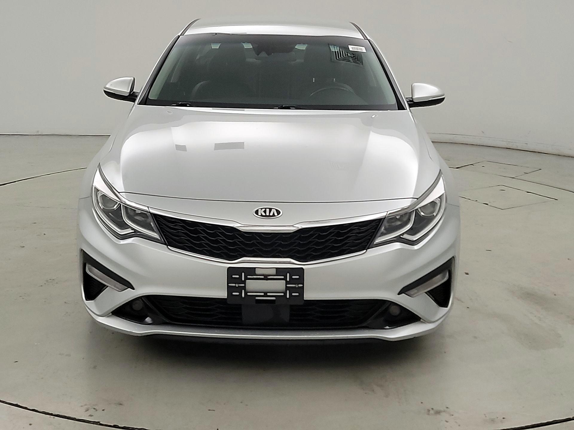 Thumbnail: 2019 Kia Optima - 2