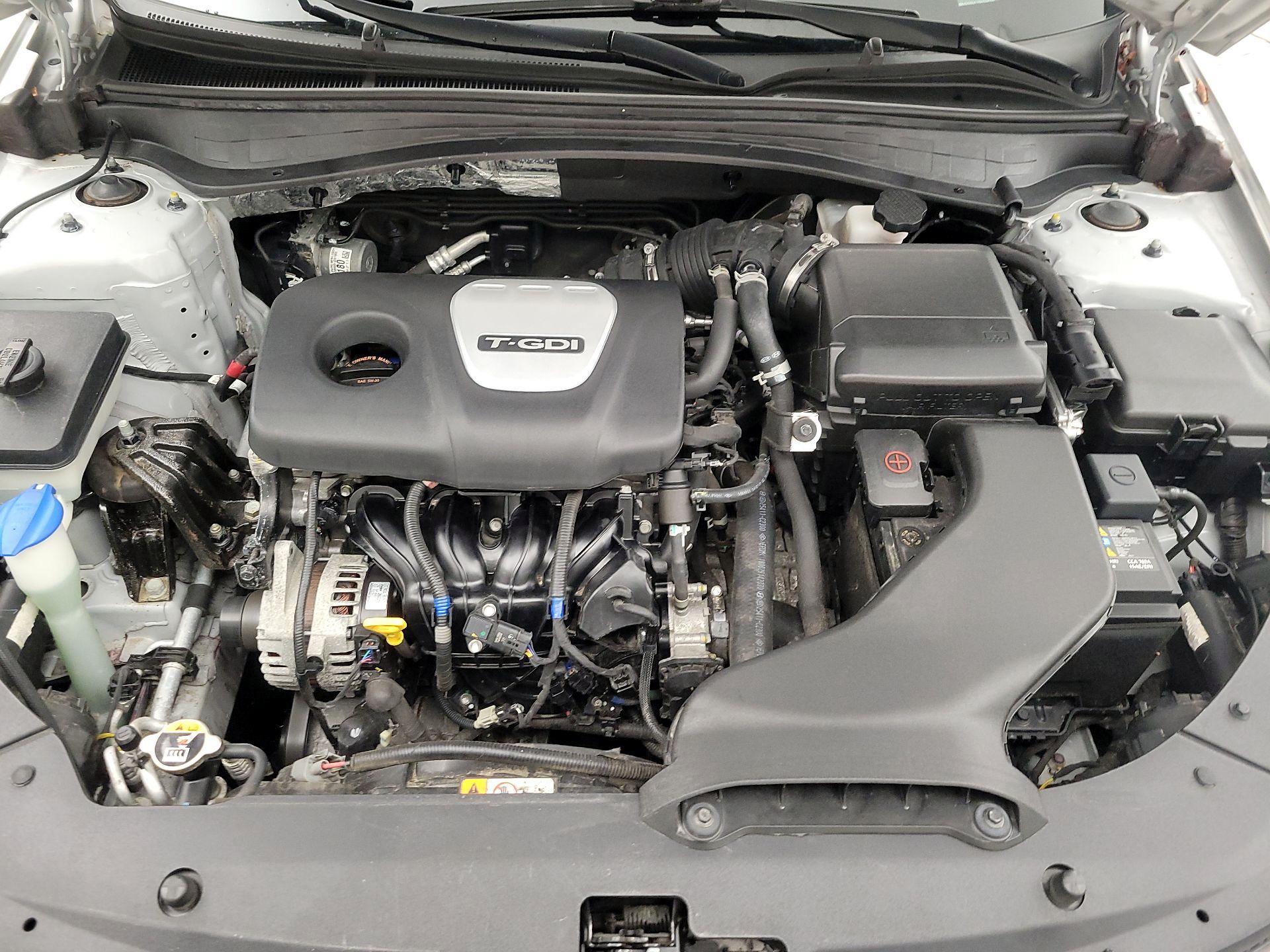 Thumbnail: 2019 Kia Optima - 19