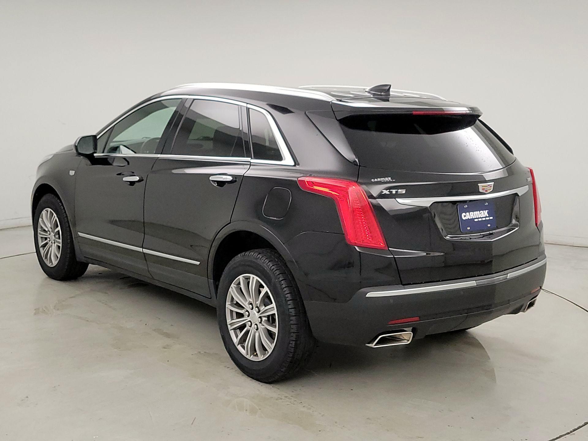 Thumbnail: 2019 Cadillac XT5 - 7