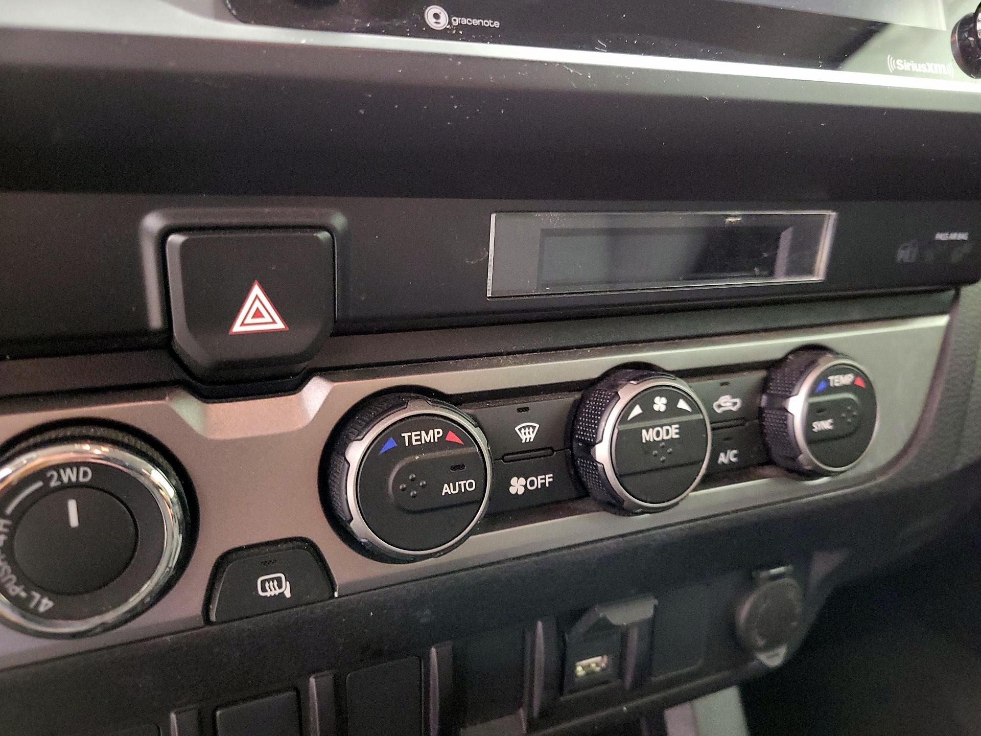 Thumbnail: 2021 Toyota Tacoma - 16