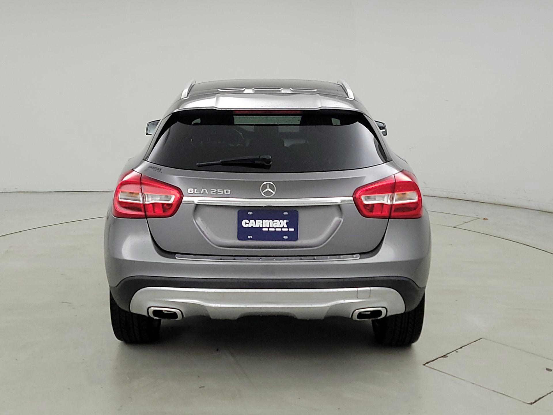 Thumbnail: 2017 Mercedes-Benz GLA - 6