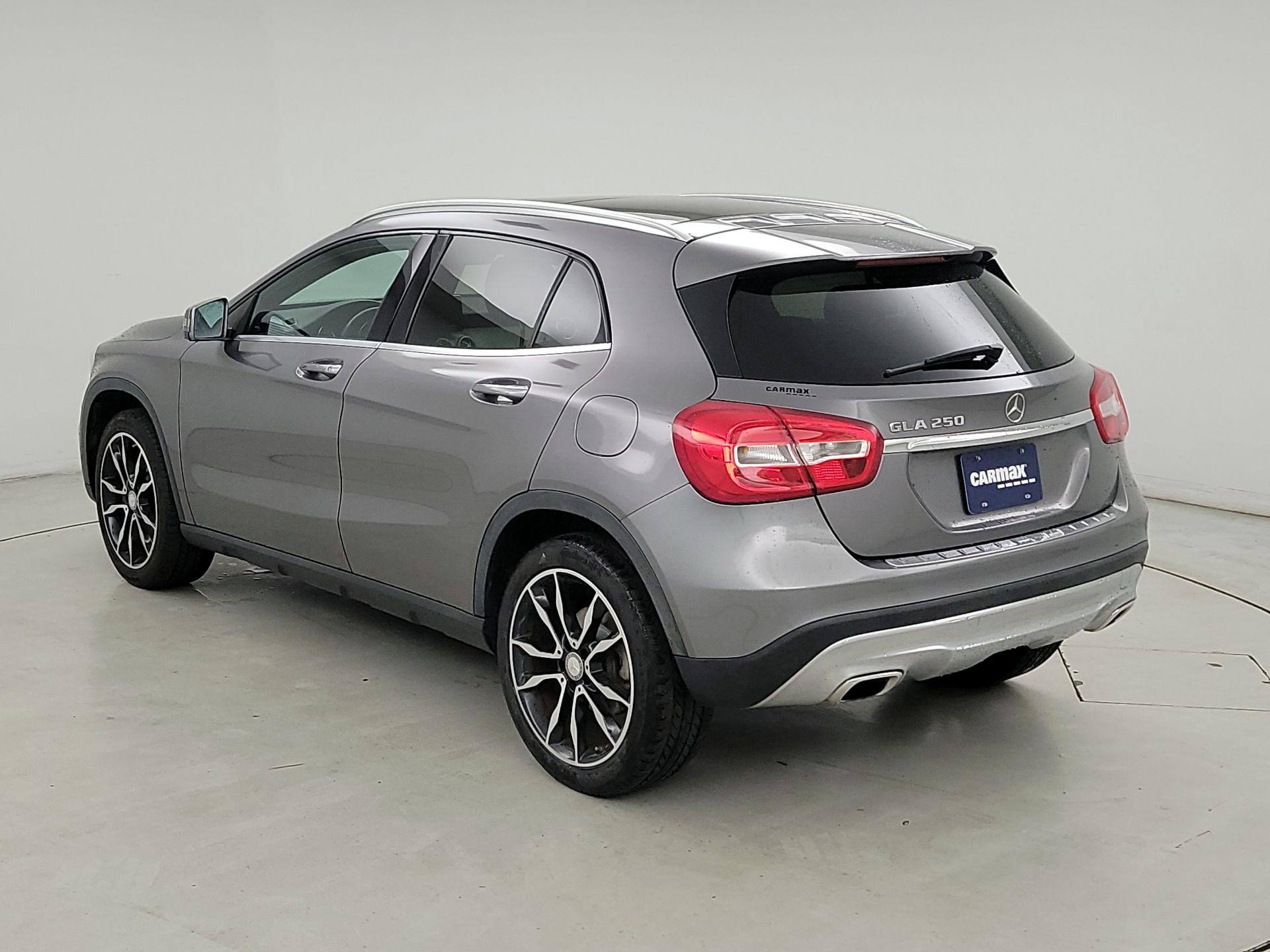 Thumbnail: 2017 Mercedes-Benz GLA - 7
