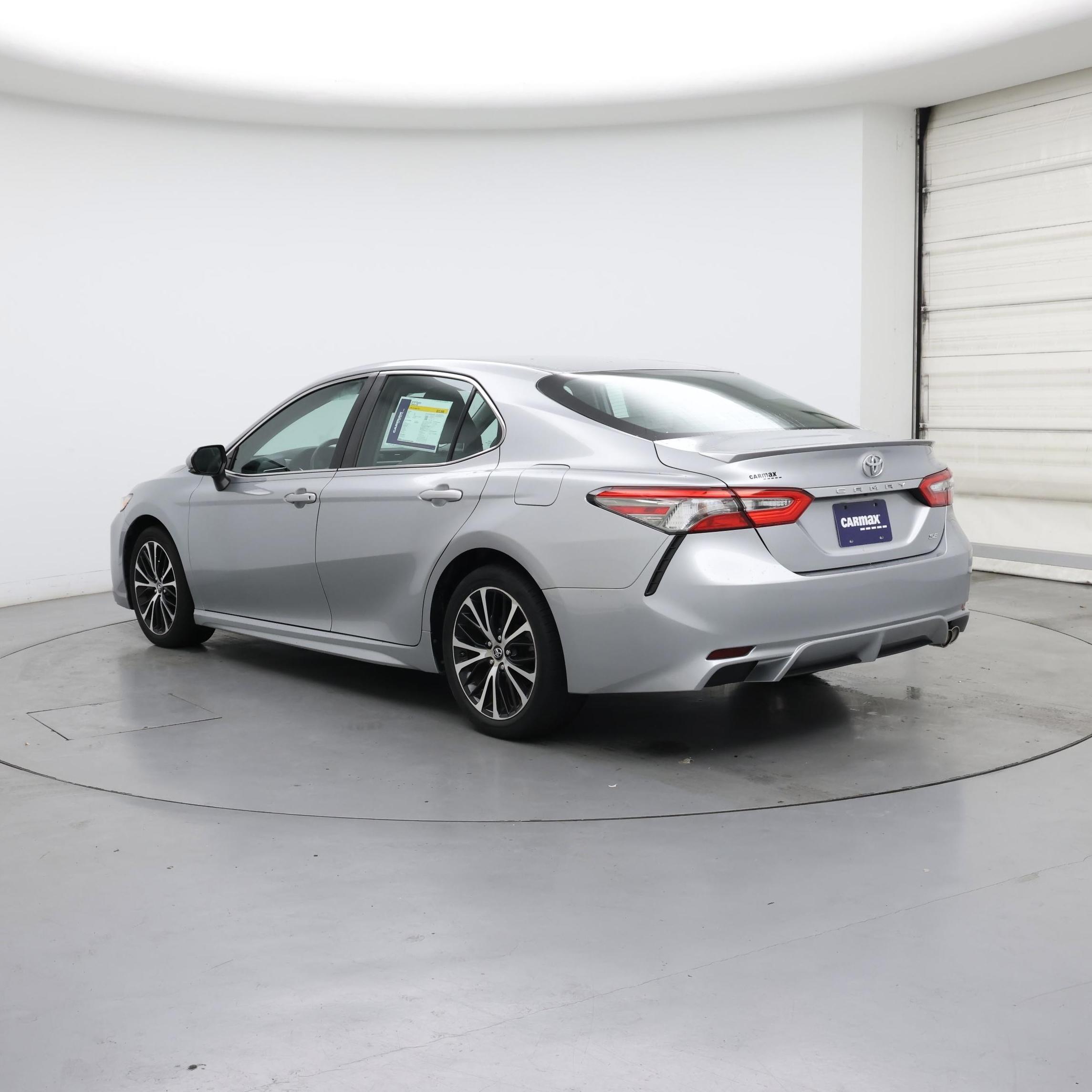 Thumbnail: 2018 Toyota Camry - 2
