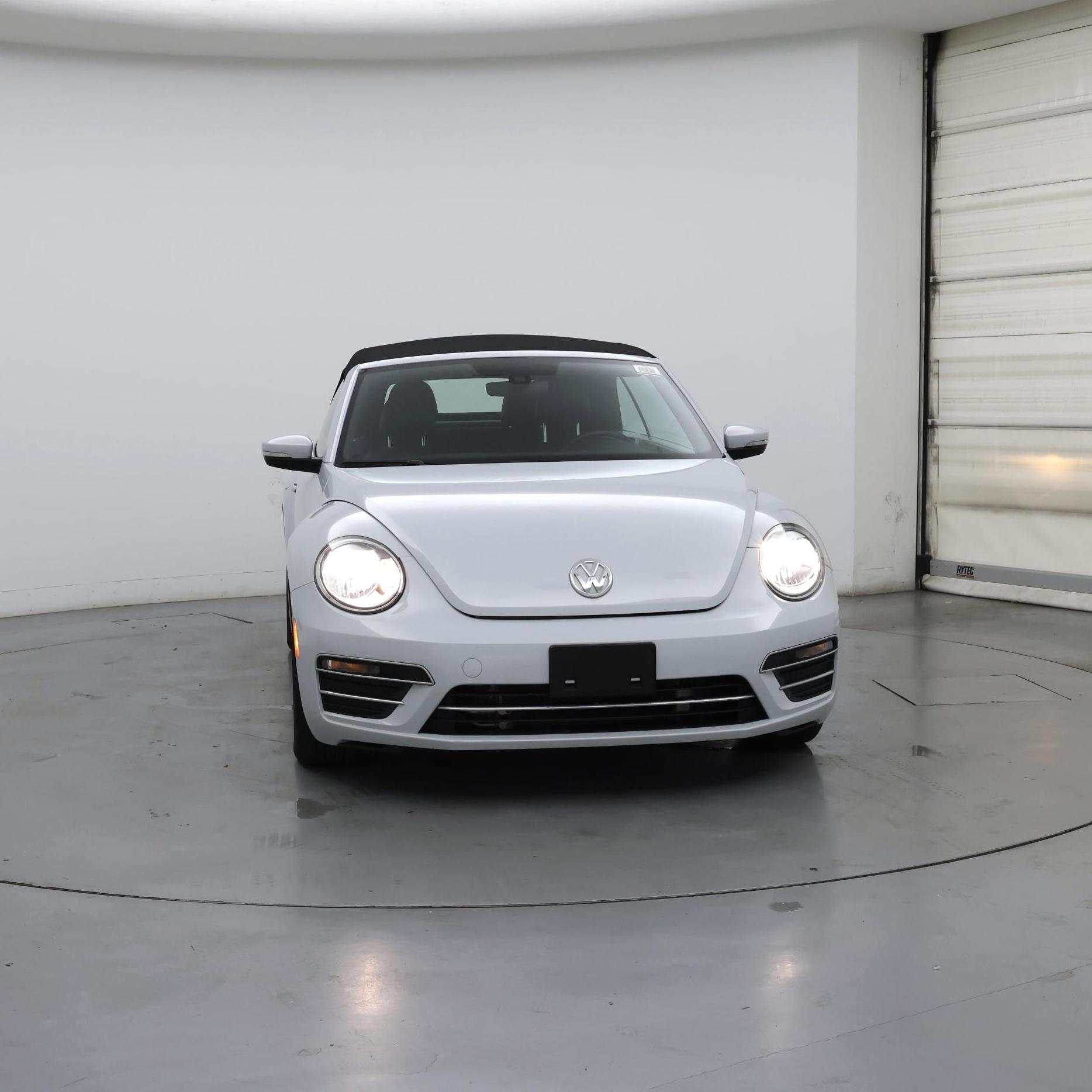 Thumbnail: 2017 Volkswagen Beetle - 5