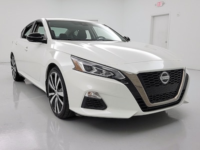 White 2021 Nissan Altima SR