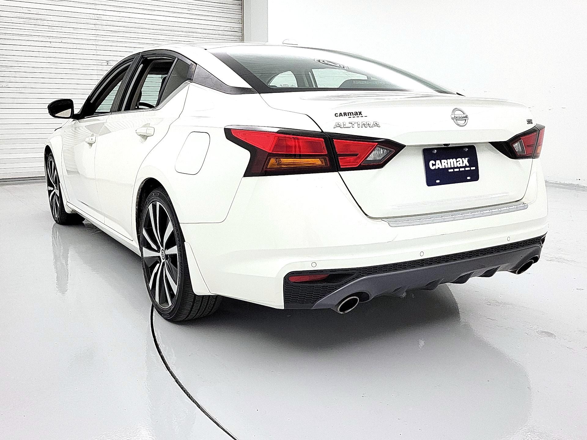 Thumbnail: 2021 Nissan Altima - 7