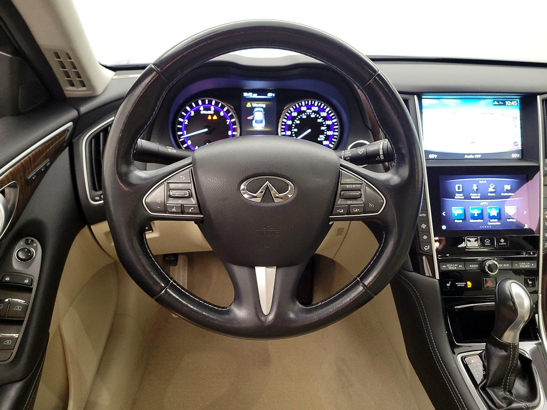 Thumbnail: 2014 INFINITI Q50 - 10
