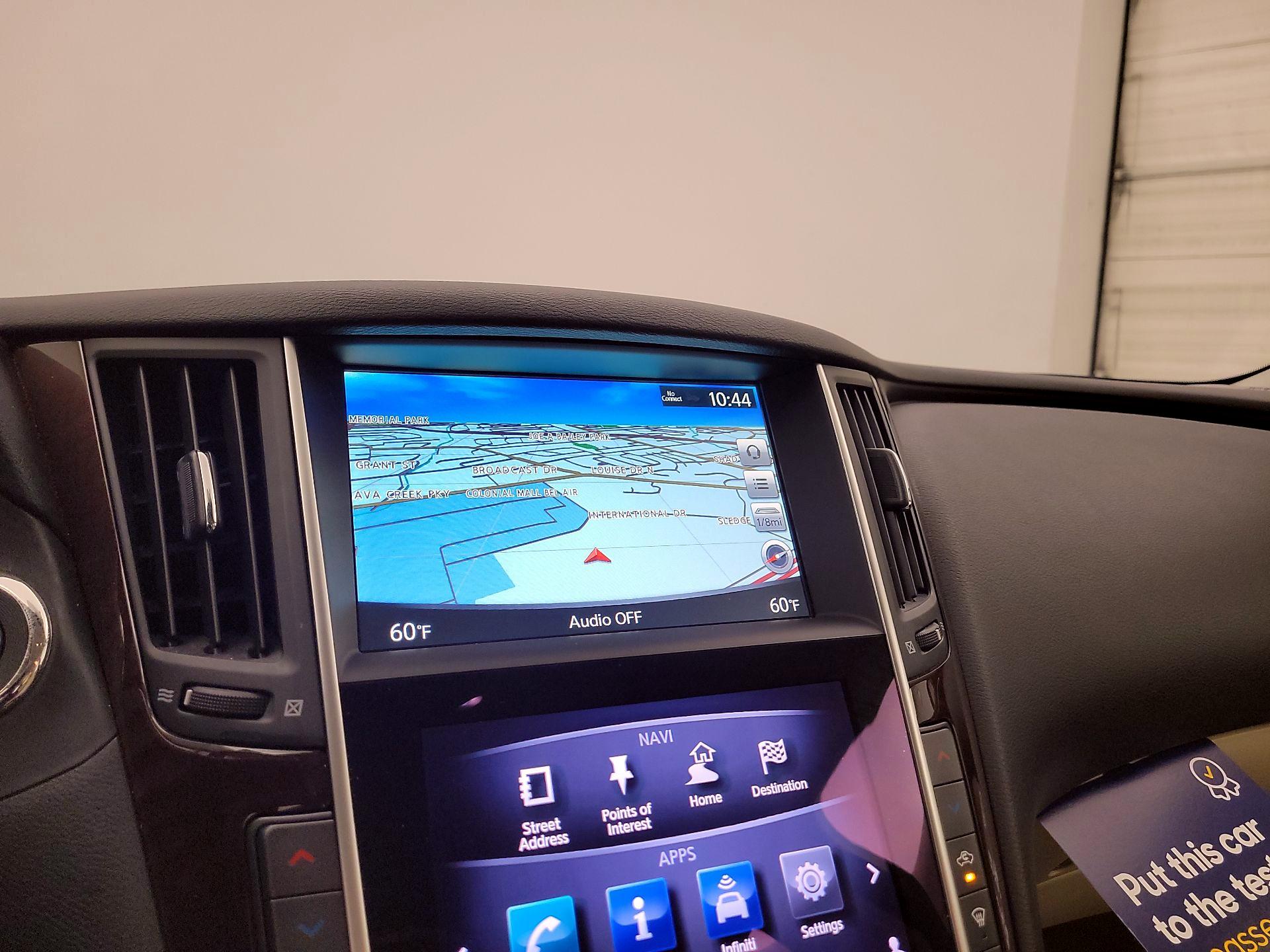 Thumbnail: 2014 INFINITI Q50 - 13