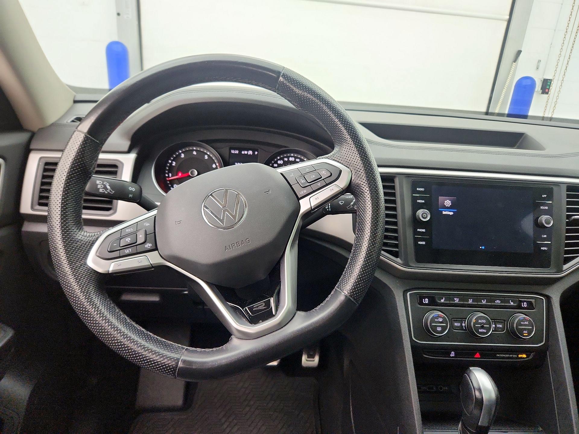 Thumbnail: 2021 Volkswagen Atlas - 10