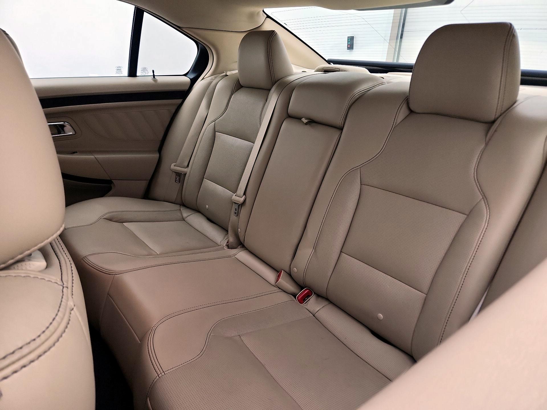 Thumbnail: 2017 Ford Taurus - 19