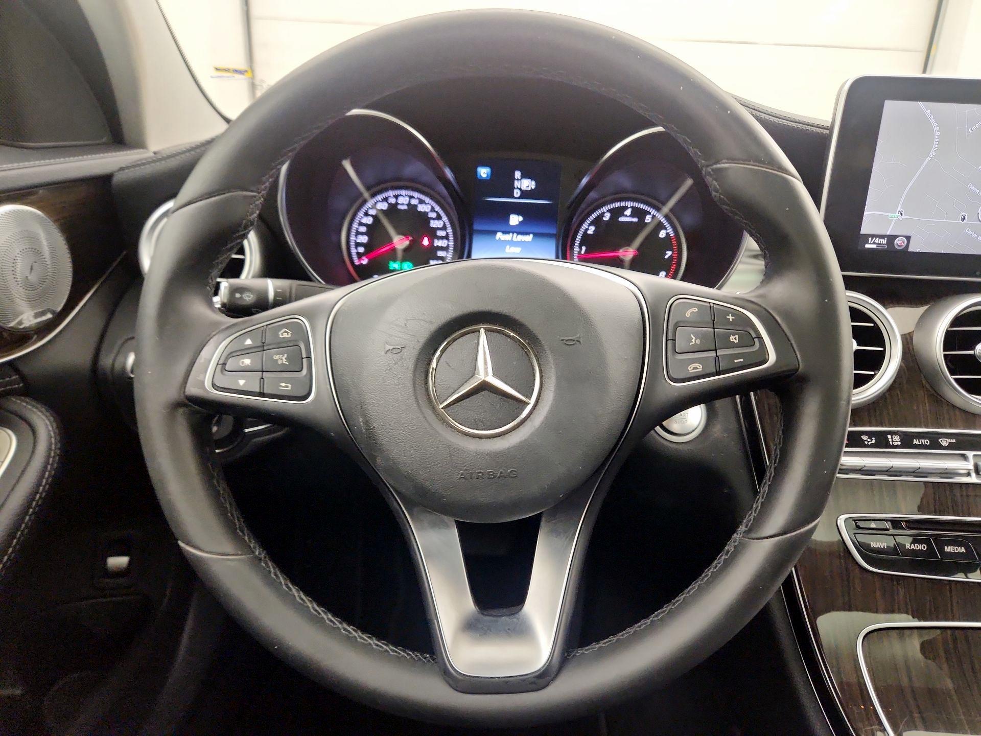 Thumbnail: 2015 Mercedes-Benz C-Class - 10