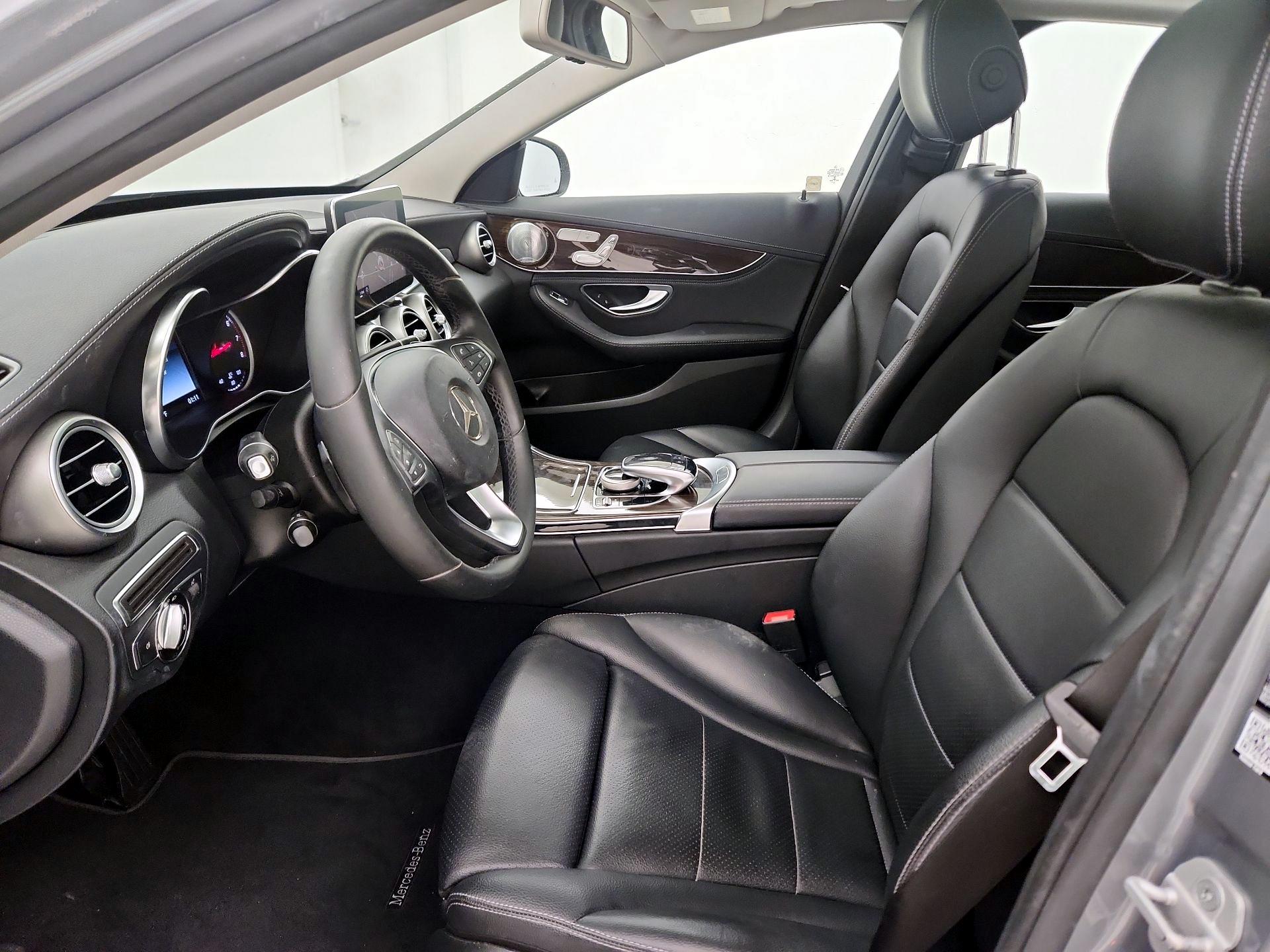 Thumbnail: 2015 Mercedes-Benz C-Class - 11